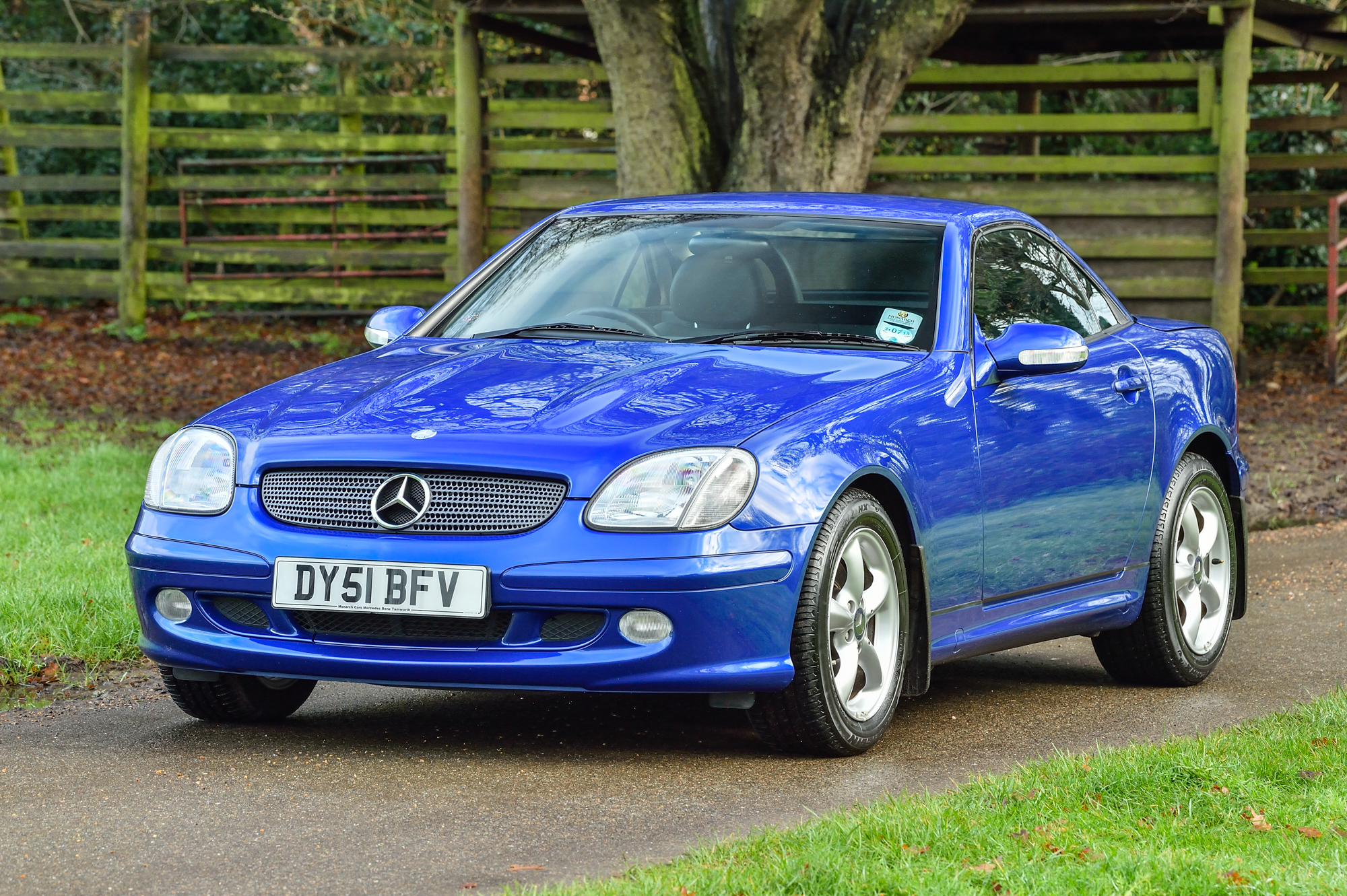 NO RESERVE: 2002 MERCEDES-BENZ (R170) SLK 320 - 8,000 MILES