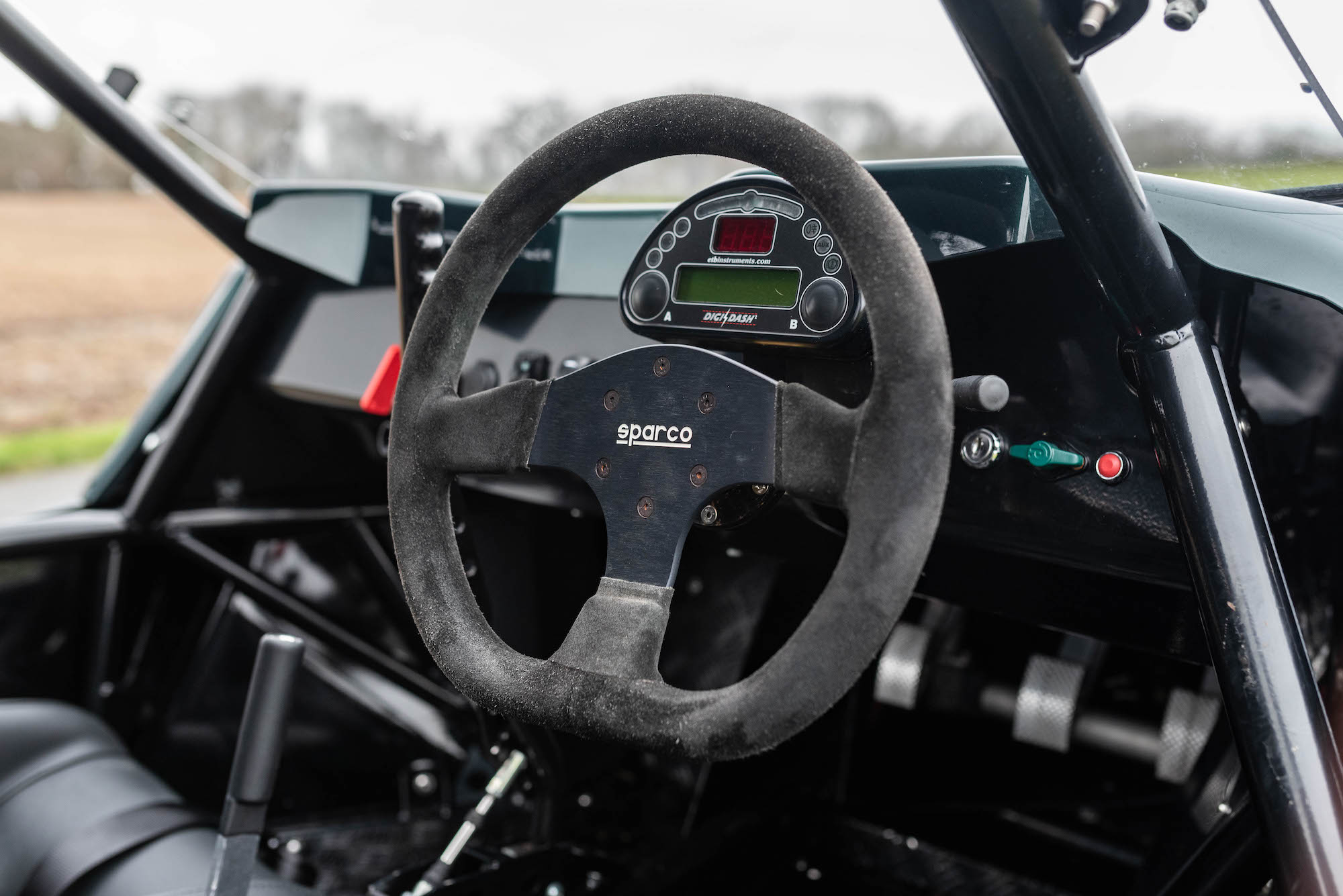 2019 RAGE COMET R