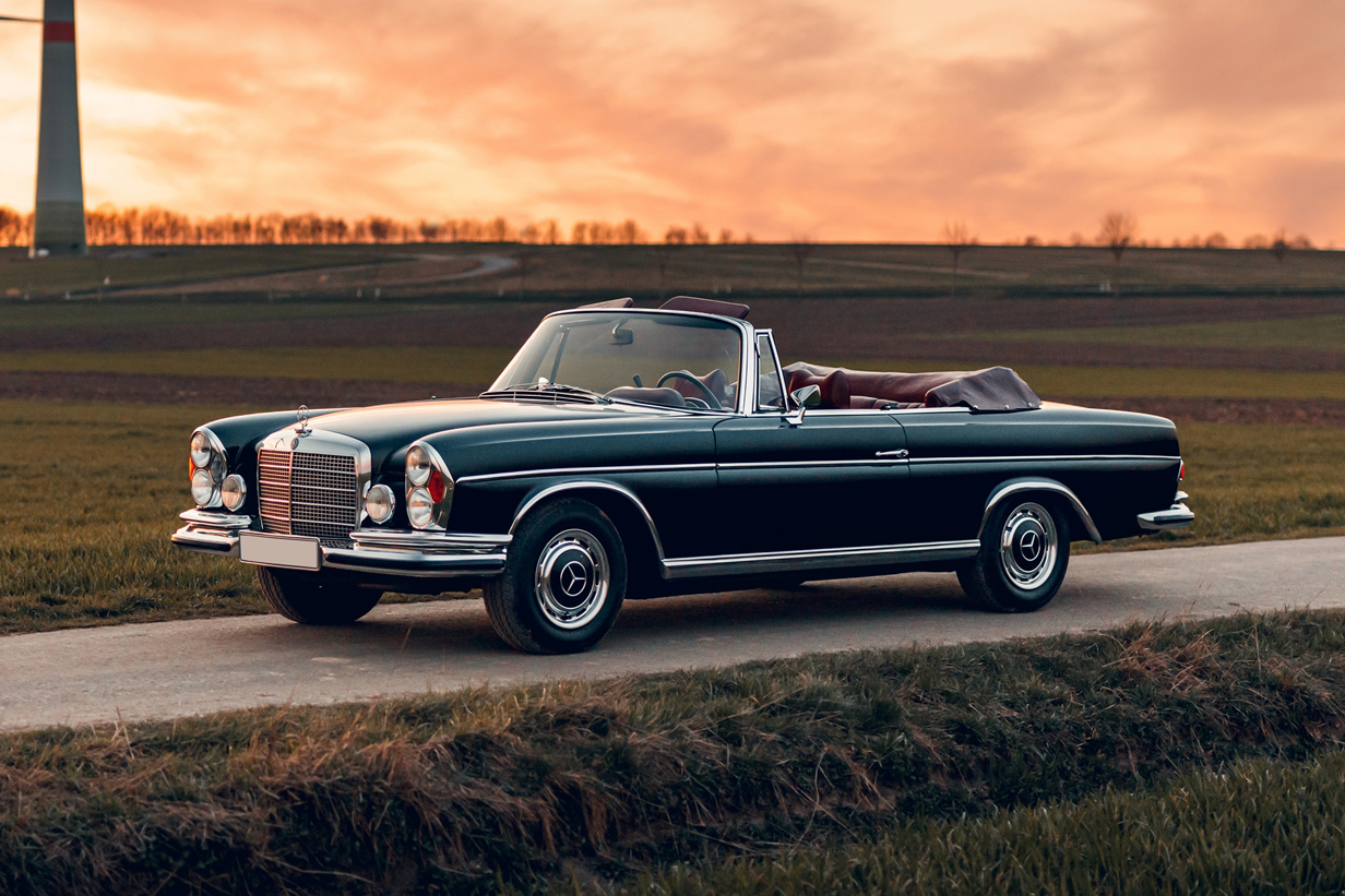 1969 MERCEDES-BENZ (W111) 280 SE 3.5 CABRIOLET