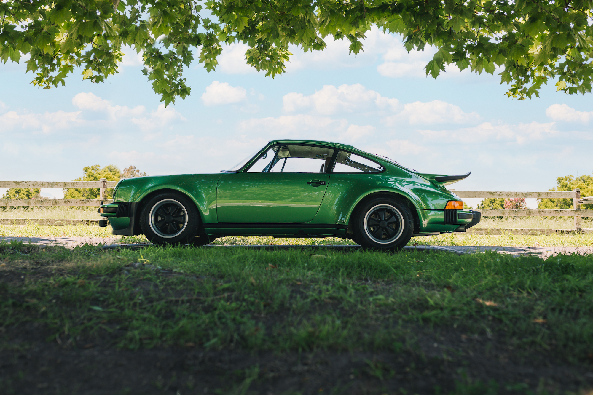 1975 PORSCHE 911 TURBO (930) COUPE For Sale by Auction in Sydney