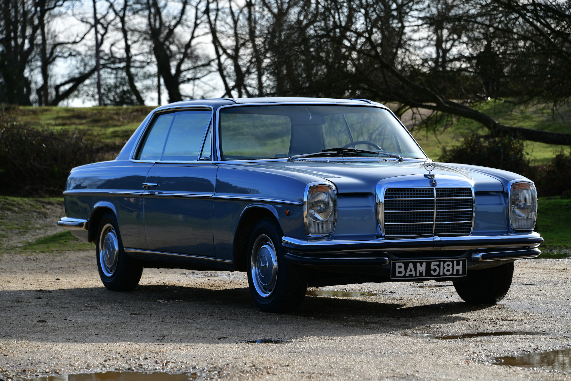 1970 Mercedes Benz W114 250 Ce