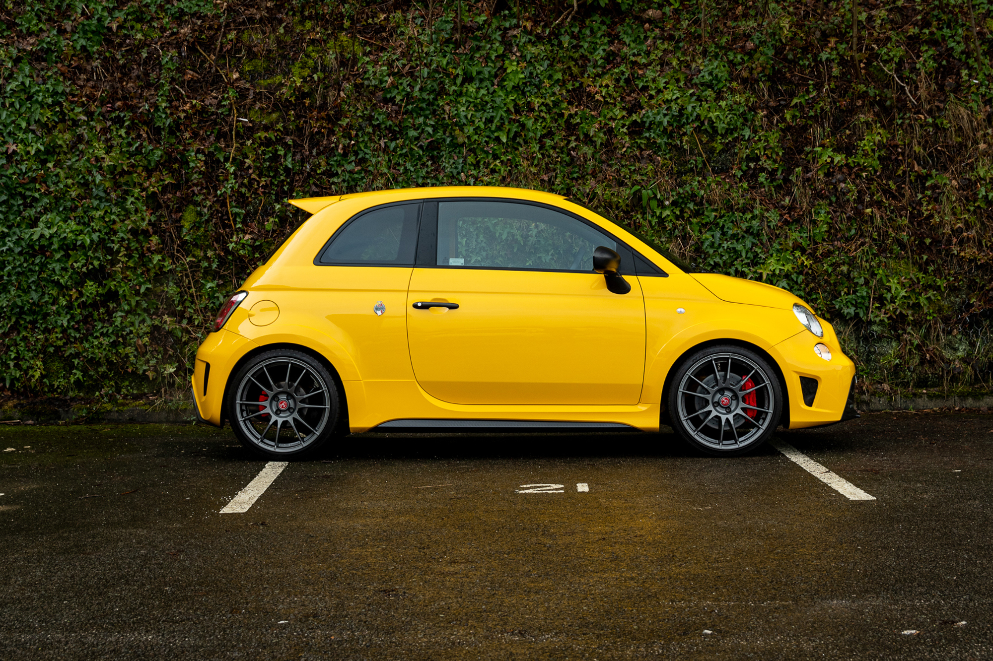 2016 ABARTH 695 BIPOSTO RECORD For Sale By Auction In Bournemouth ...