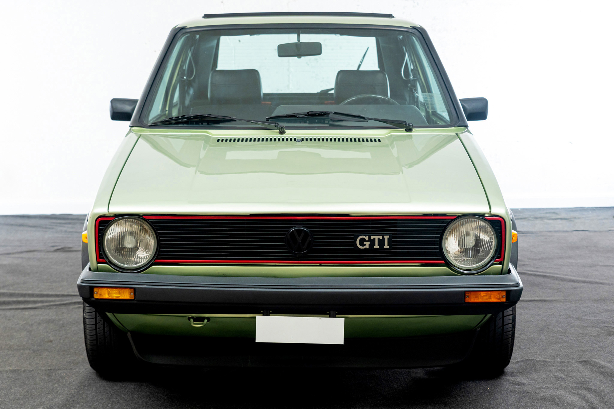 1981 VOLKSWAGEN GOLF (MK1) GTI