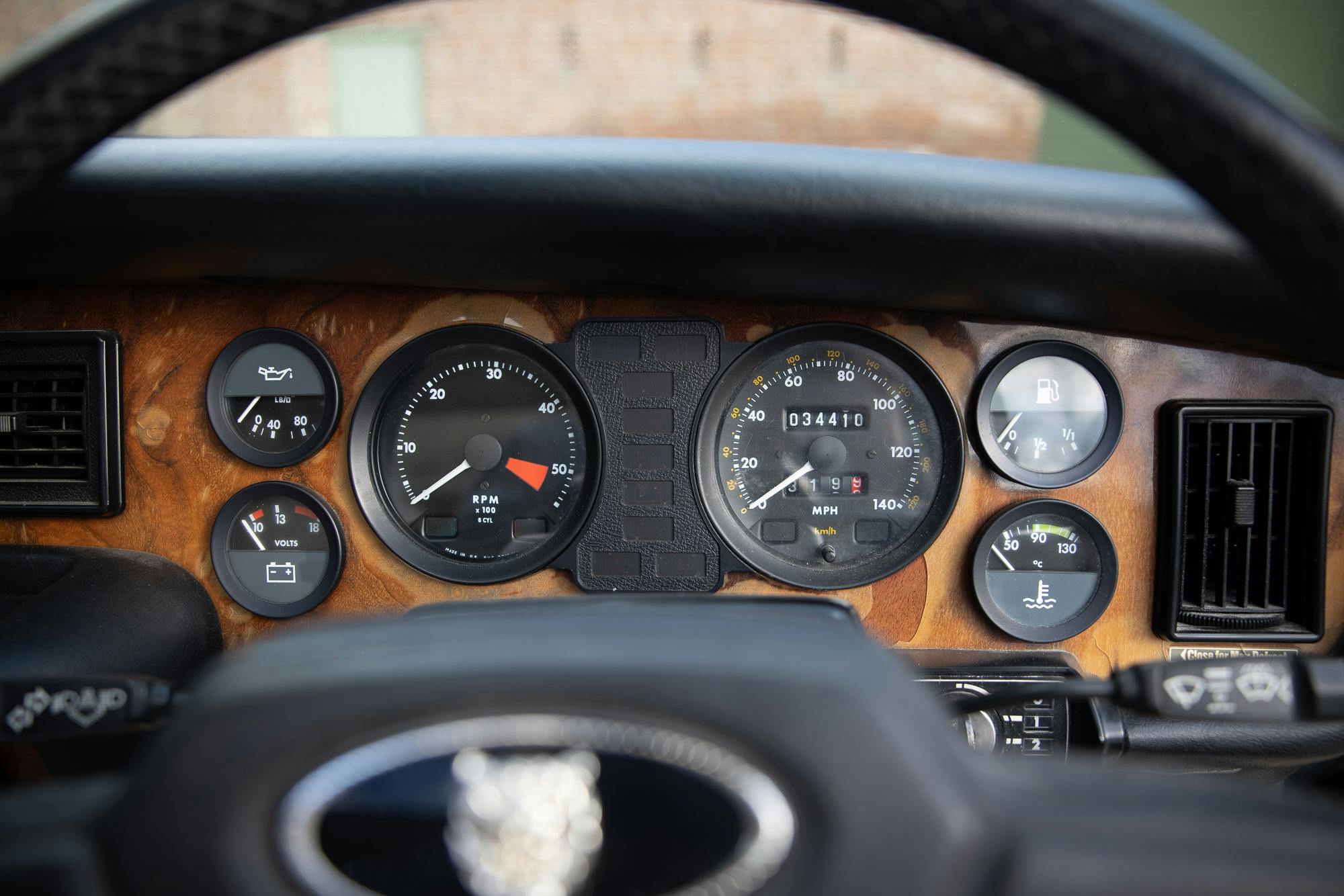 1986 JAGUAR XJ6 SOVEREIGN 4.2