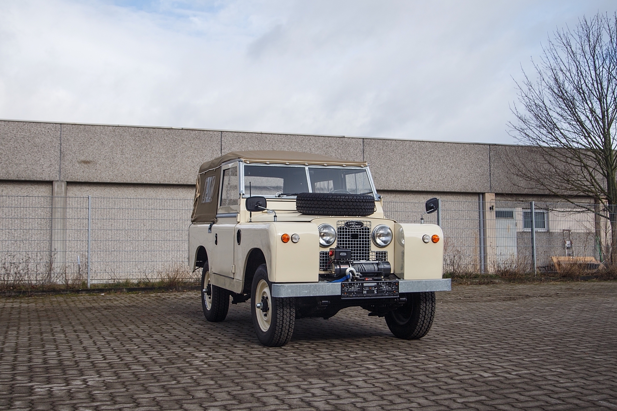 1961 LAND ROVER SERIES 11A 88