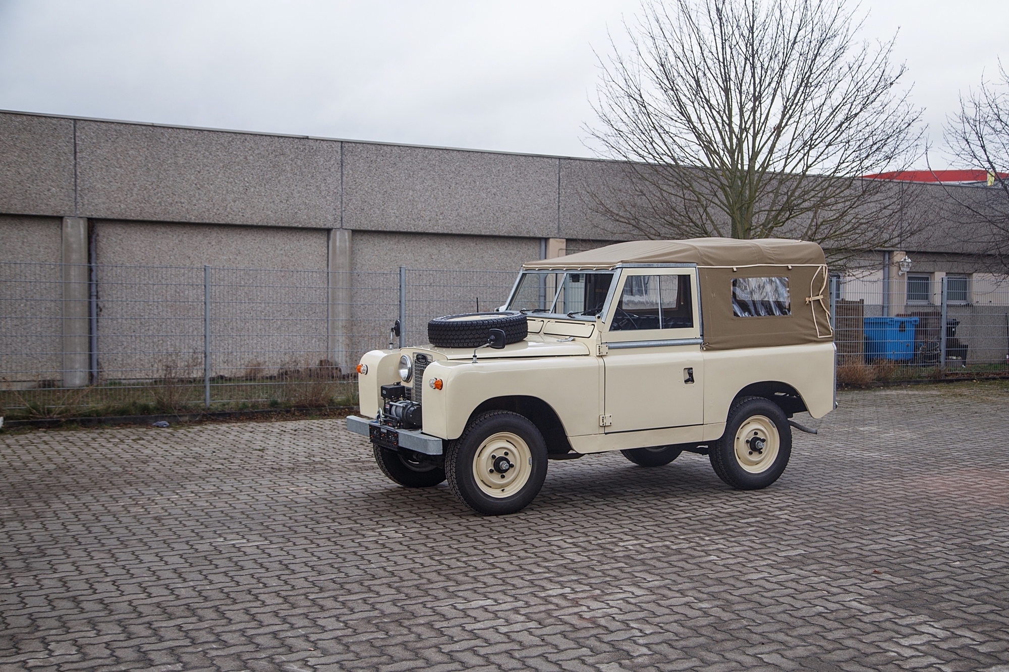 1961 LAND ROVER SERIES 11A 88