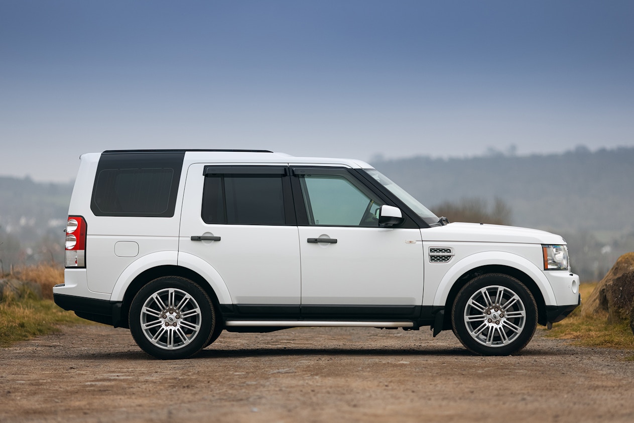 2011 LAND ROVER DISCOVERY 4 5.0L V8 for sale by auction in Belfast