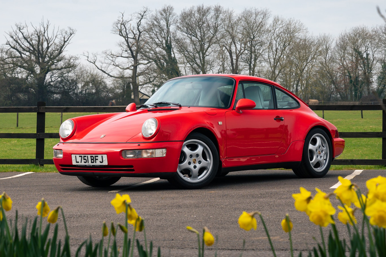 1993 PORSCHE 911 (964) CARRERA 4 - GENUINE FACTORY WIDE BODY