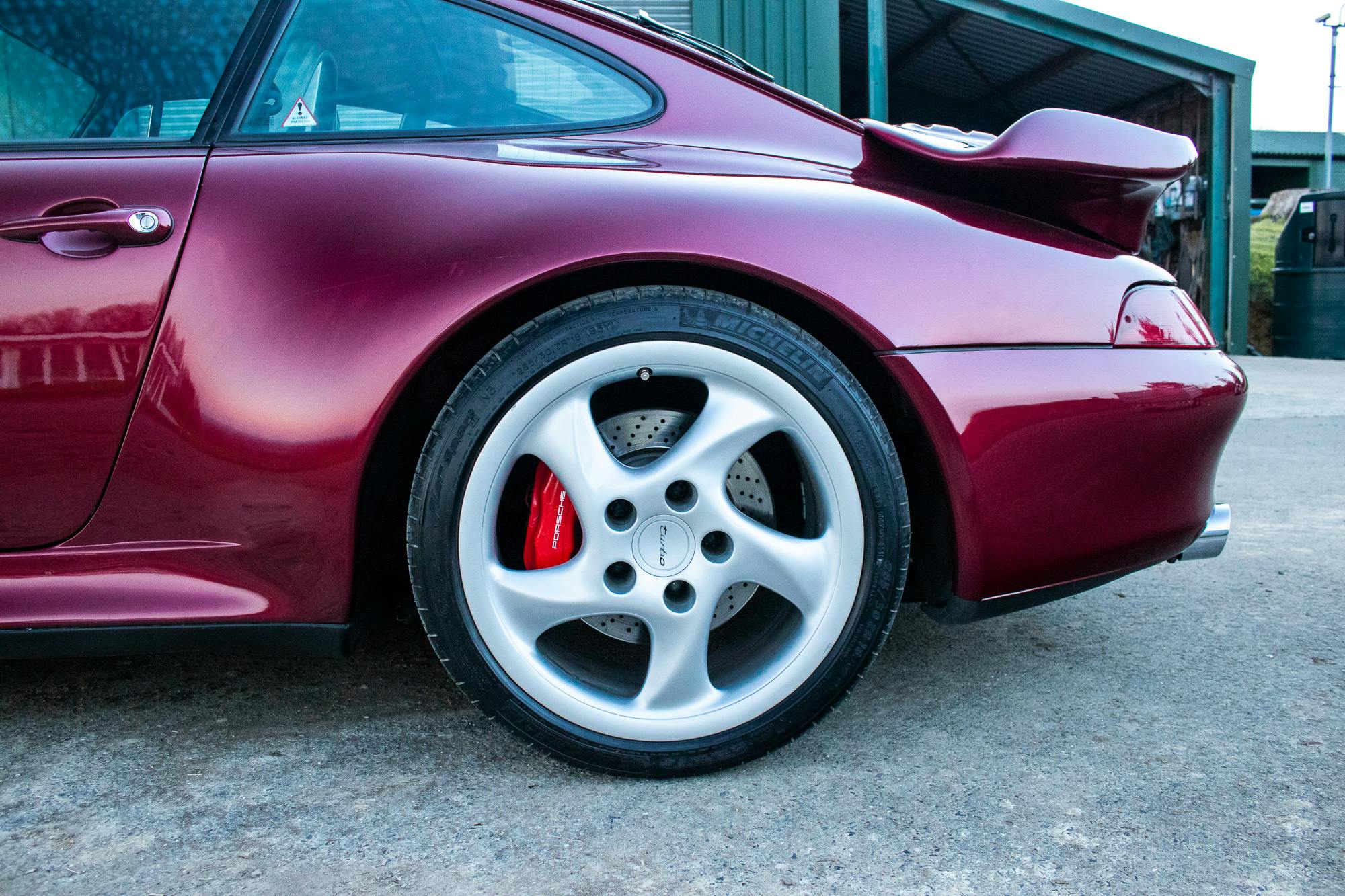 1995 PORSCHE 911 (993) TURBO