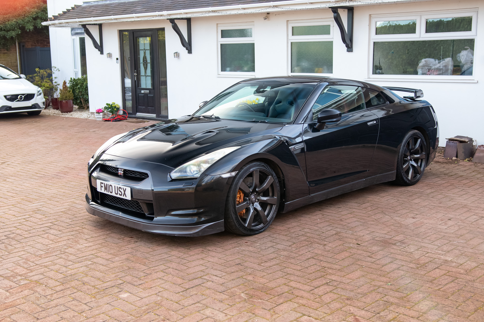 2010 NISSAN (R35) GT-R BLACK EDITION