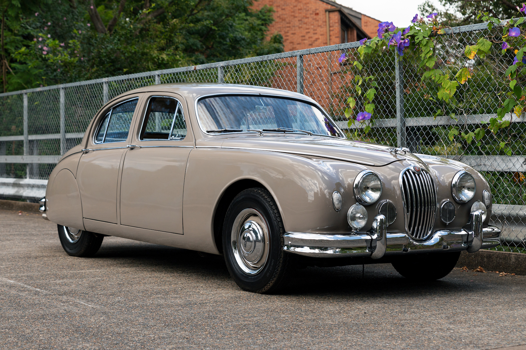 1956 JAGUAR MK1 2.4