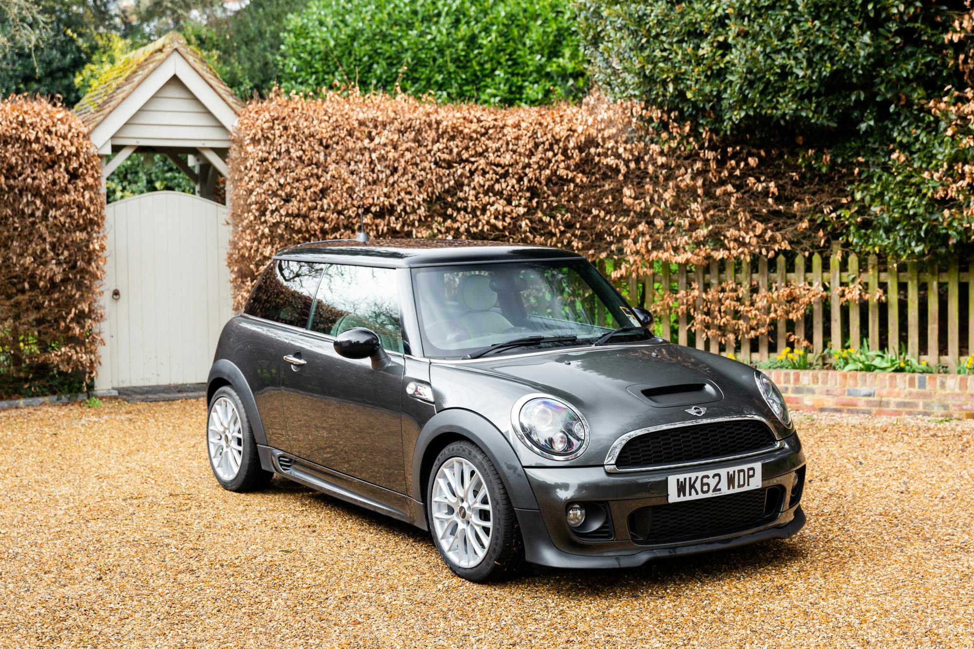2012 MINI COOPER S (R56) - JCW AERO KIT