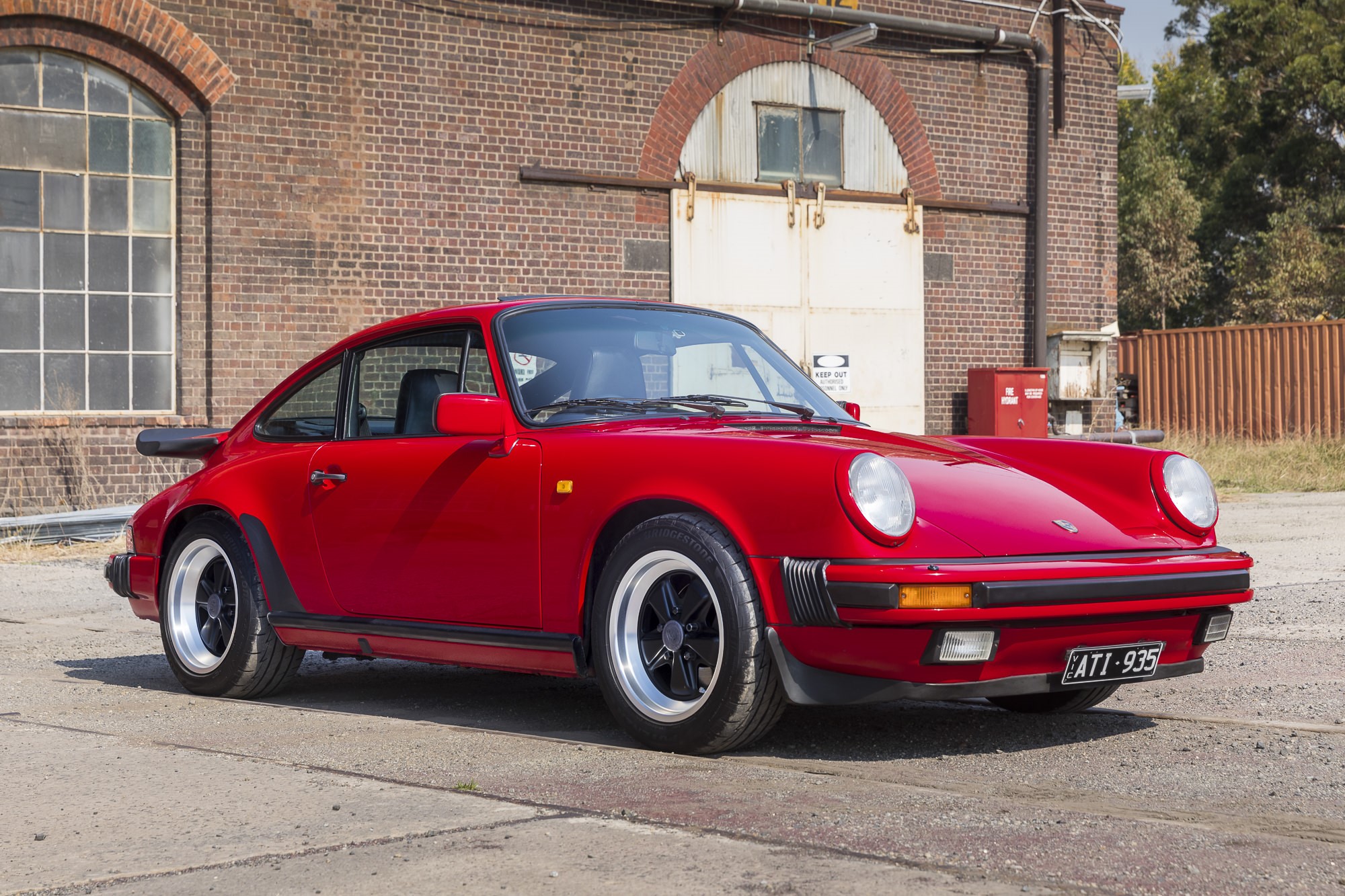 1986 PORSCHE 911 CARRERA 3.2