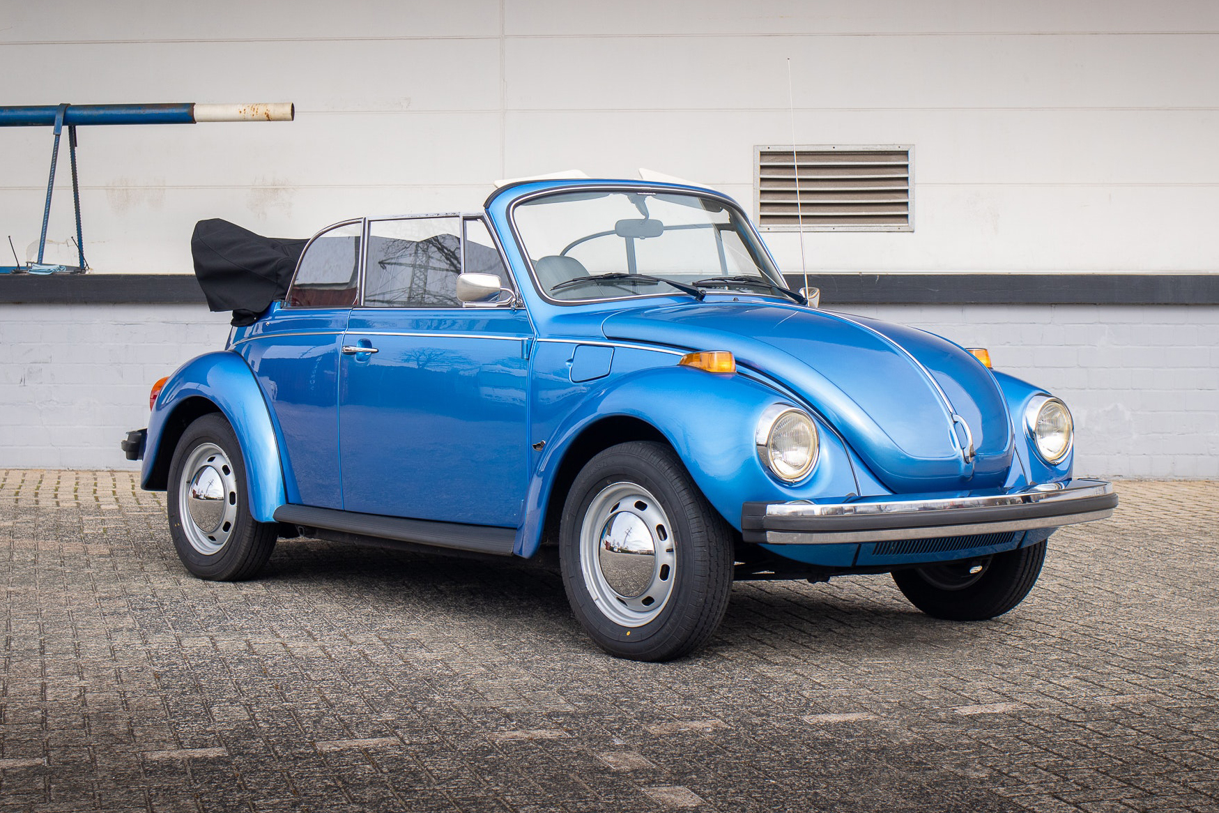 1978 VOLKSWAGEN BEETLE 1303 LS CONVERTIBLE