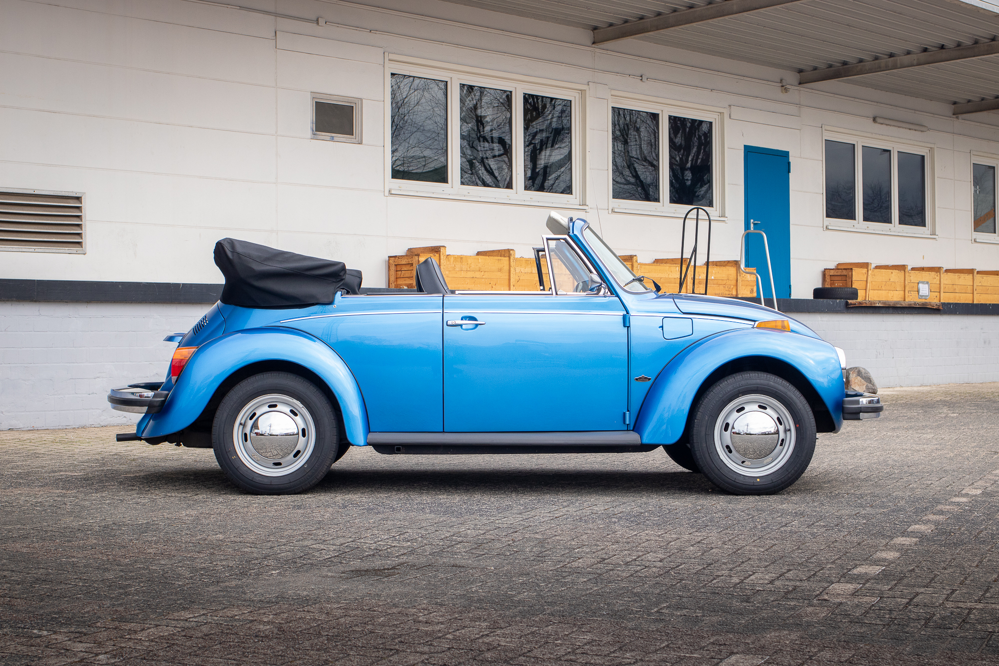 1978 VOLKSWAGEN BEETLE 1303 LS CONVERTIBLE