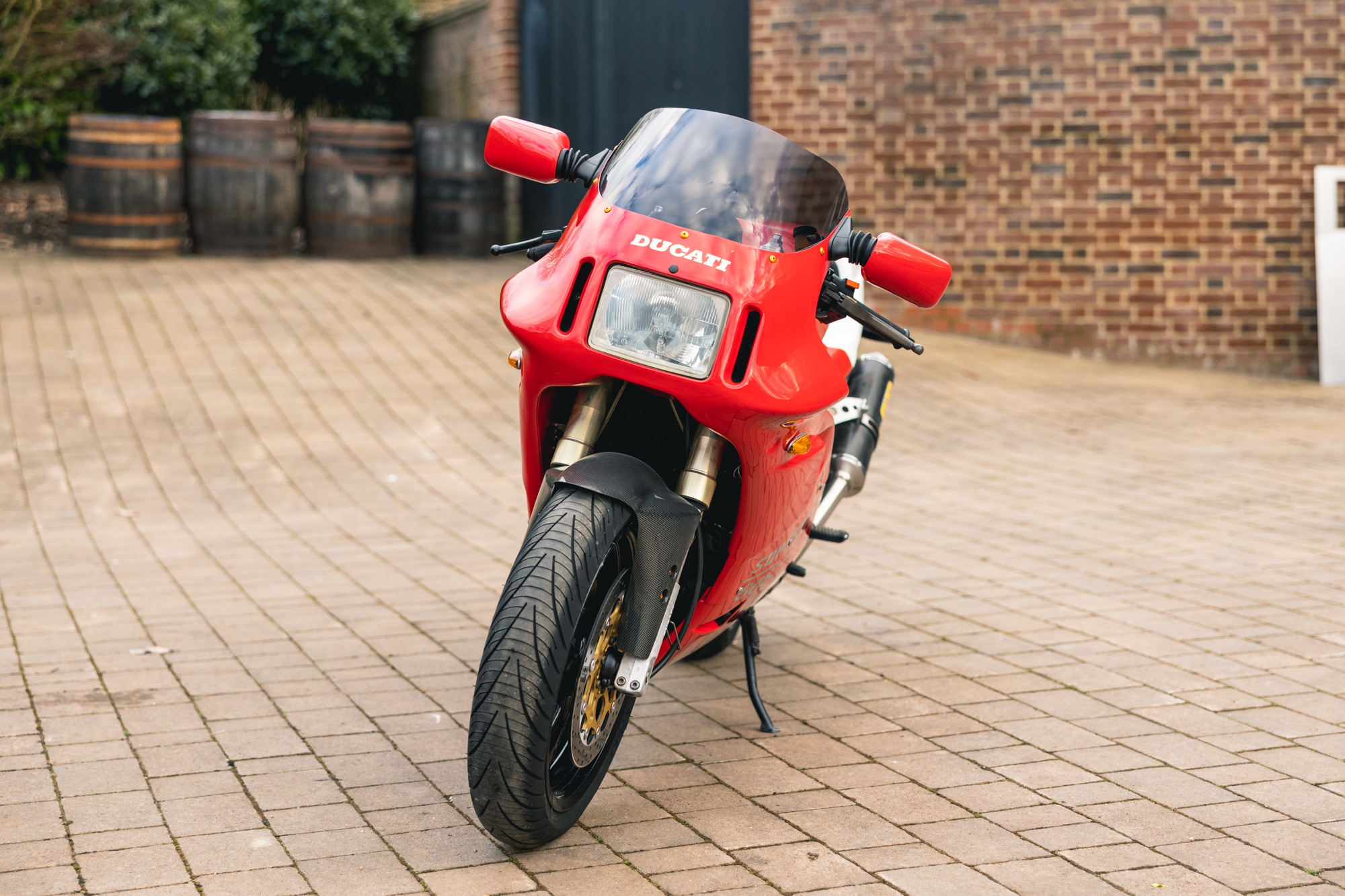期間限定値下げ☆激レア ducati 888ストラーダ純正タンク 1994 DUCATI 888 STRADA For Sale by Auction in Hertfordshire, UK