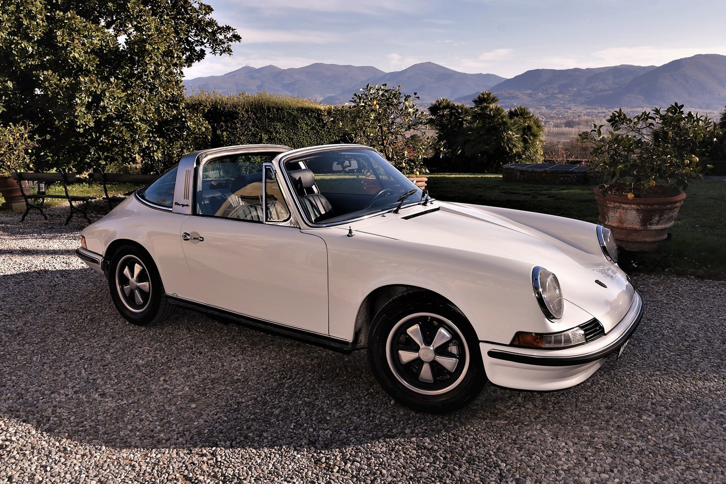 1973 PORSCHE 911 2.4 S TARGA