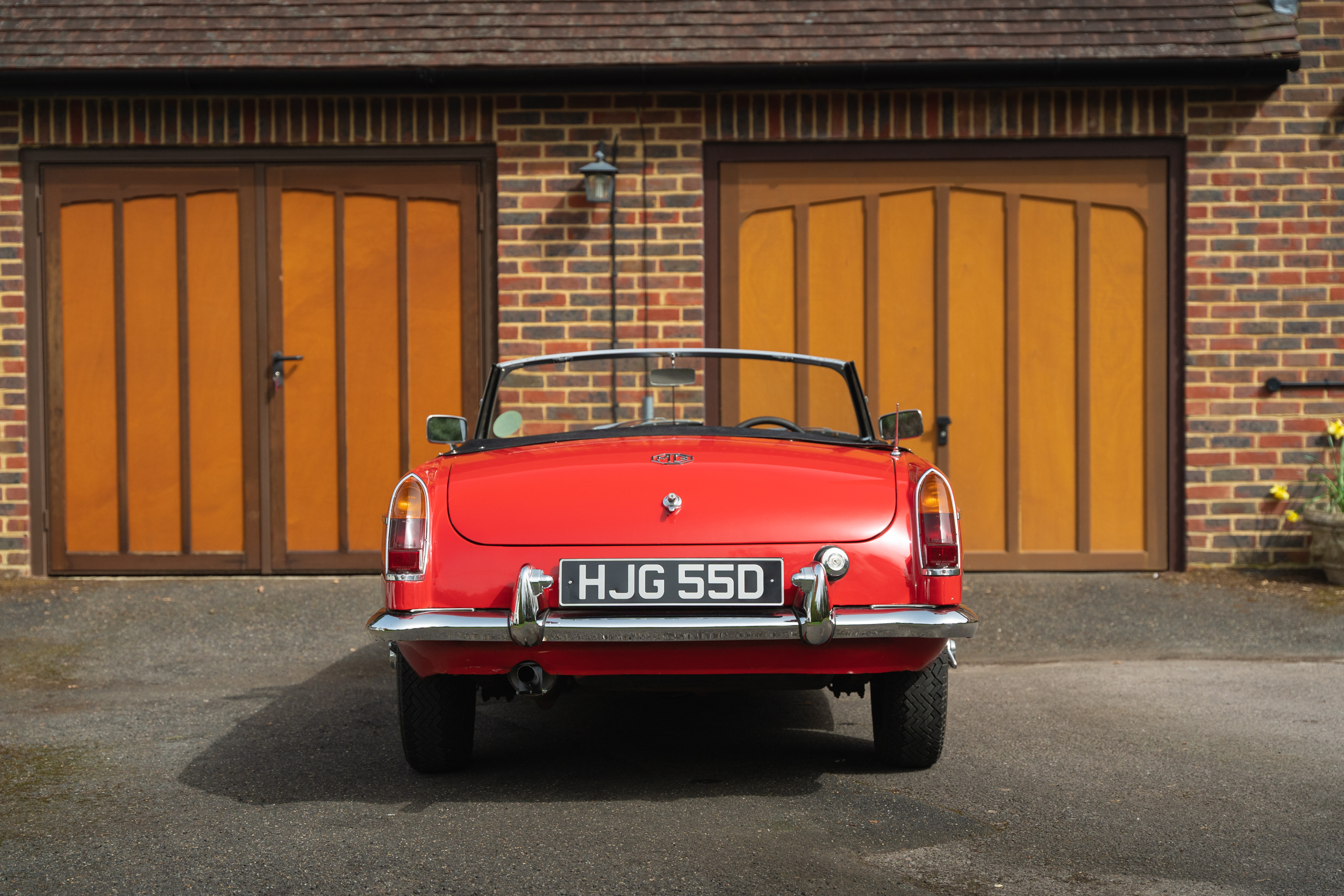 1966 MG B ROADSTER For Sale By Auction In Midhurst, West Sussex, United ...