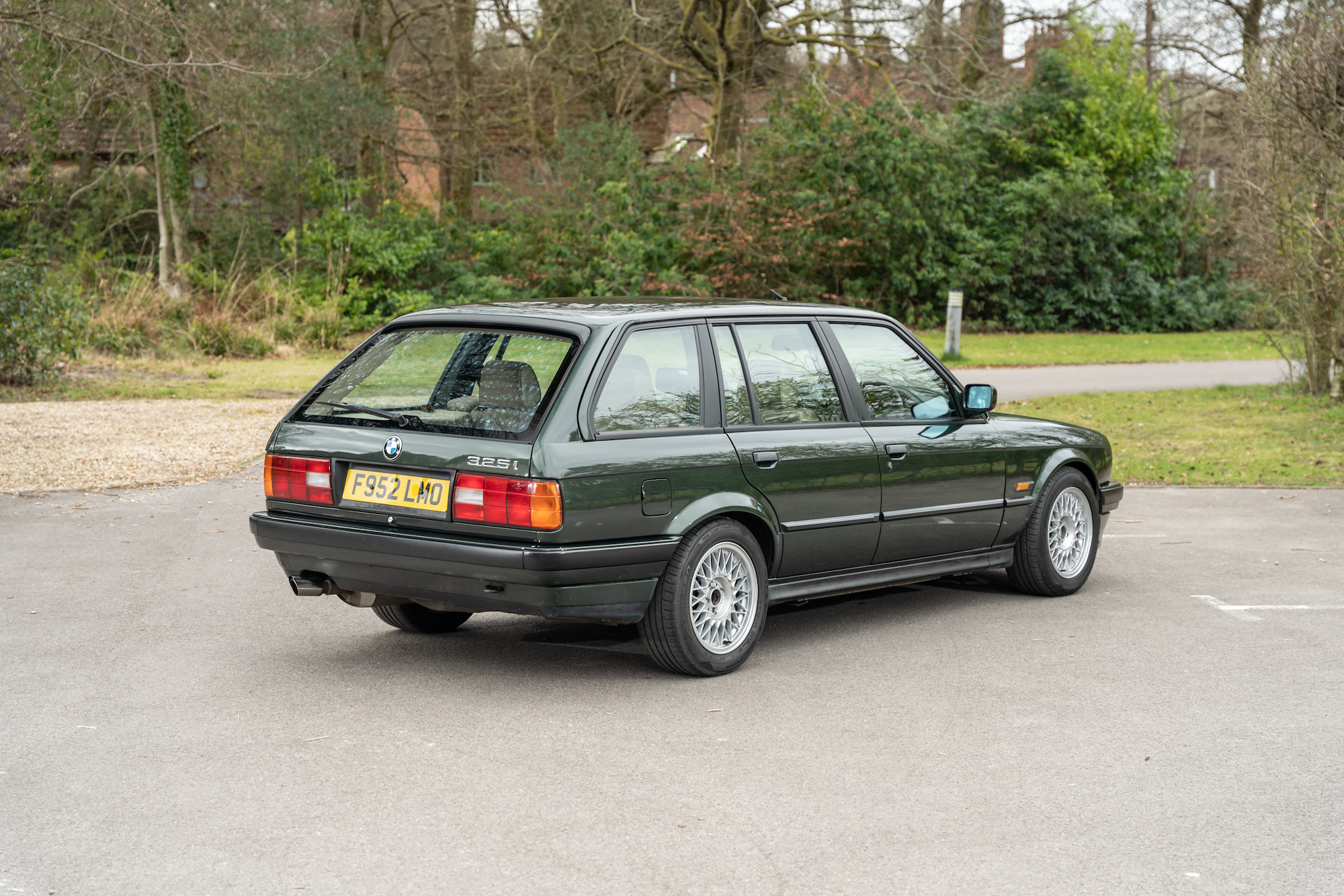 1988 BMW (E30) 325i TOURING for sale by auction in Guildford, Surrey ...