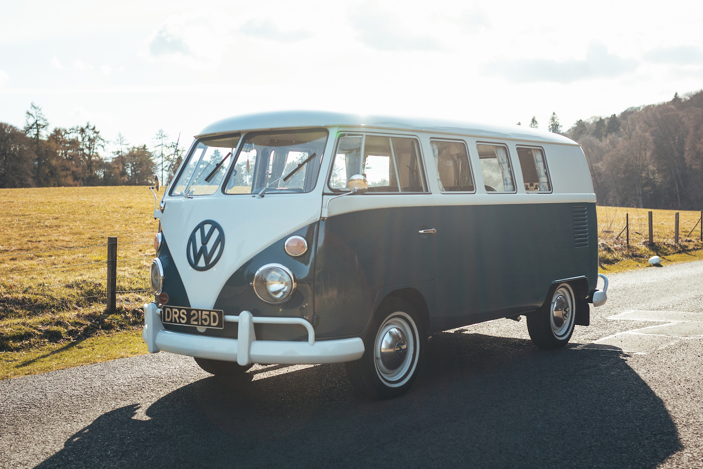 NO RESERVE: 1966 VOLKSWAGEN T1 SPLITSCREEN CAMPERVAN