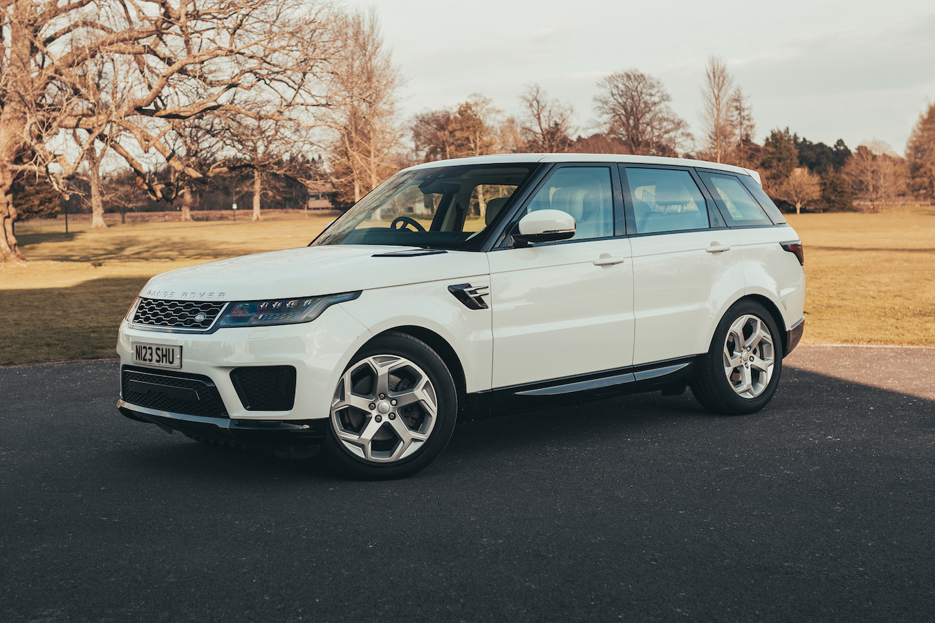 NO RESERVE: 2019 RANGE ROVER SPORT SDV6 HSE