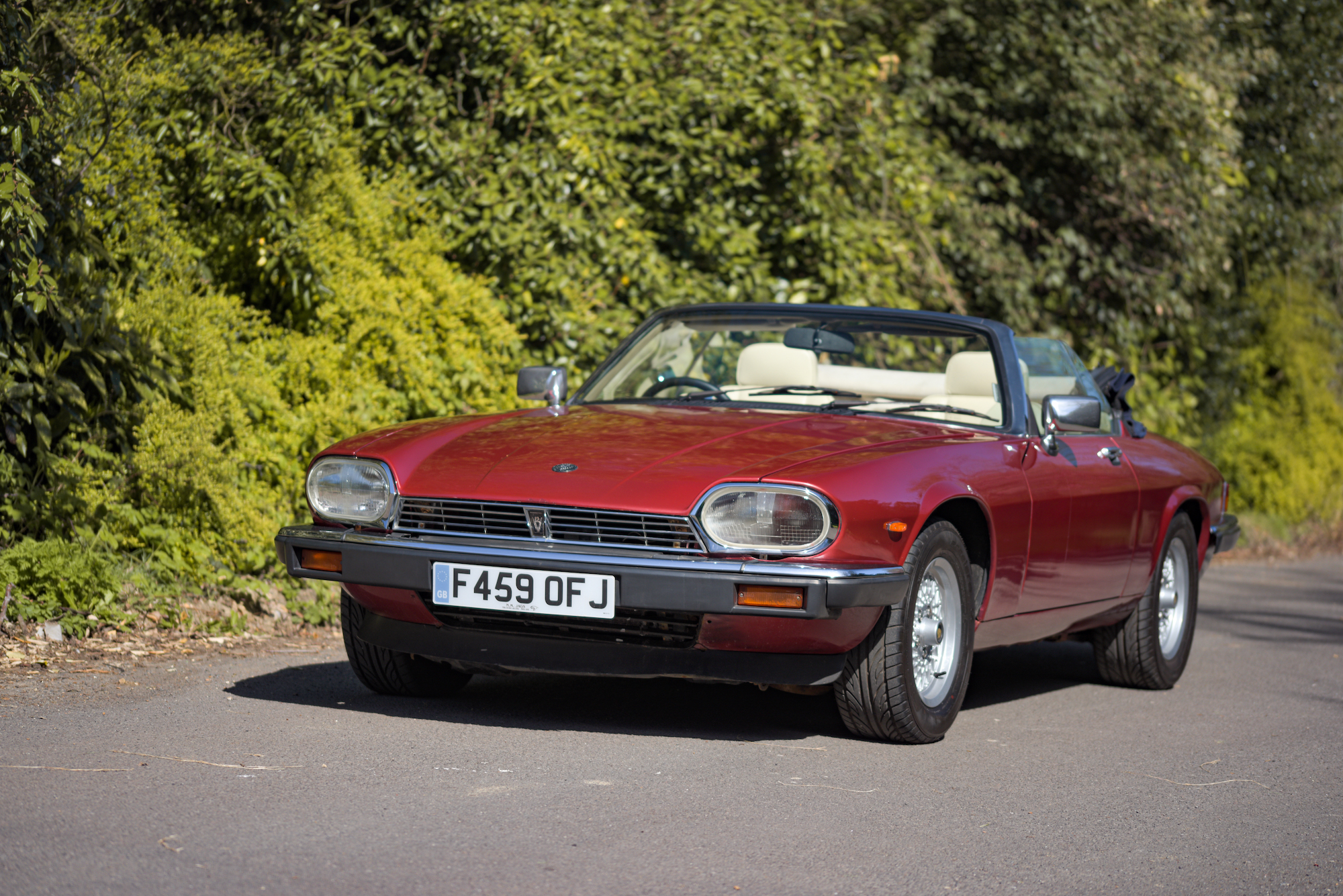 NO RESERVE: 1988 JAGUAR XJ-S V12 CONVERTIBLE