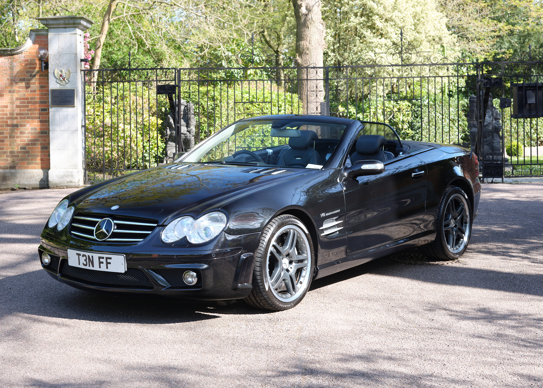 NO RESERVE: 2007 MERCEDES-BENZ SL55 AMG - PERFORMANCE PACK