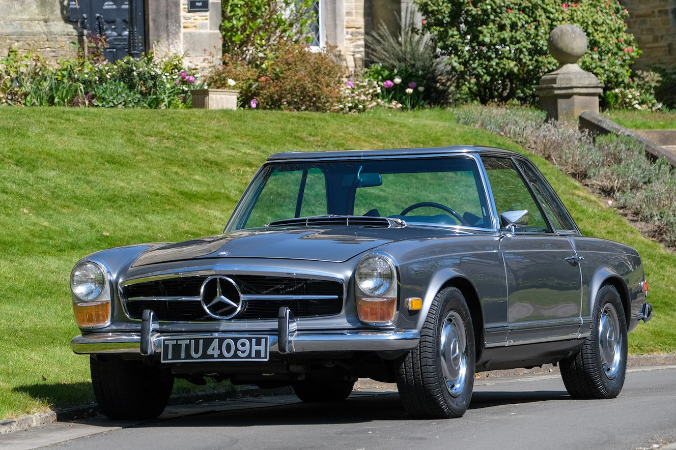 NO RESERVE: 1970 MERCEDES-BENZ 280 SL PAGODA