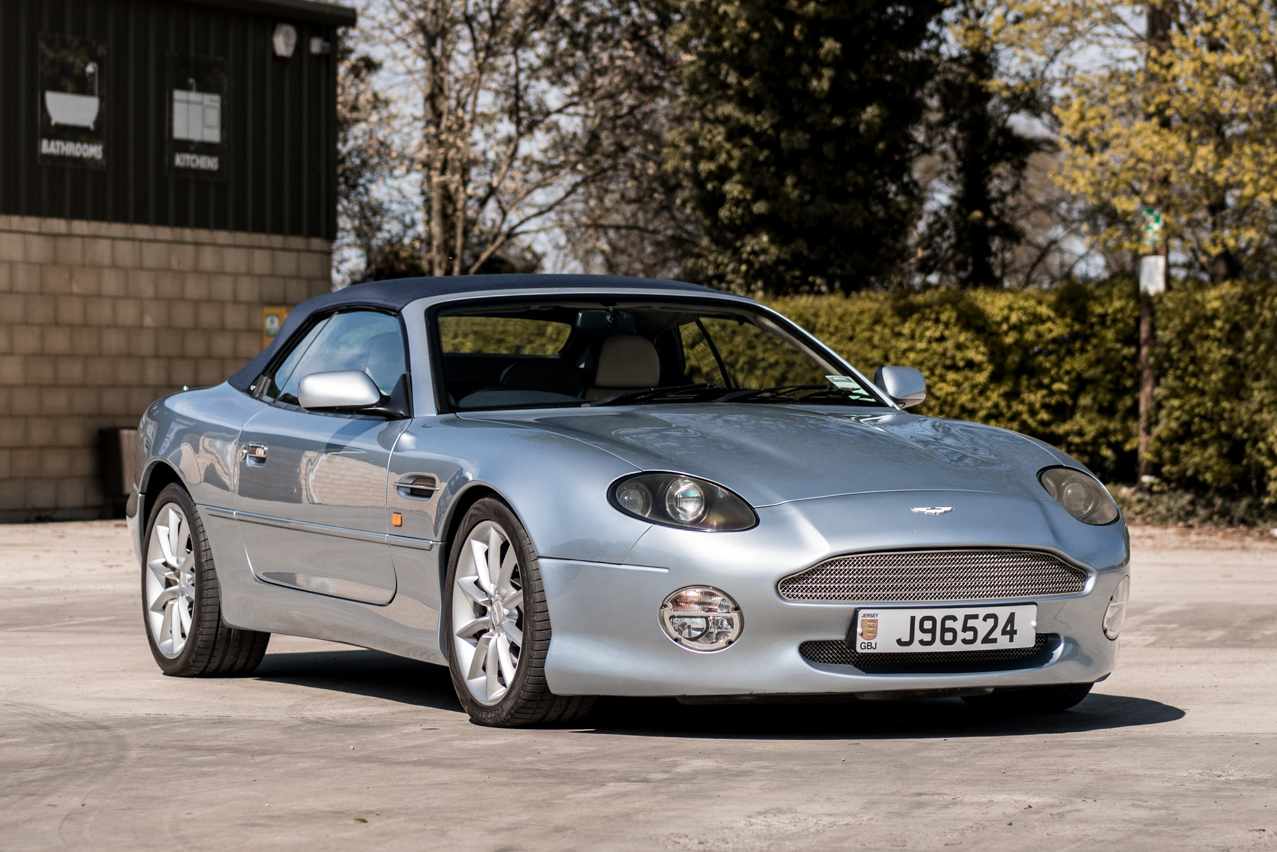 NO RESERVE: 2003 ASTON MARTIN DB7 VANTAGE VOLANTE