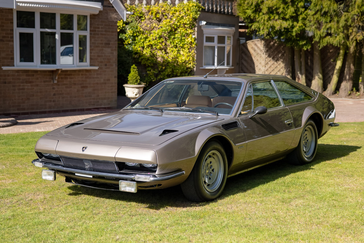 1974 LAMBORGHINI JARAMA S