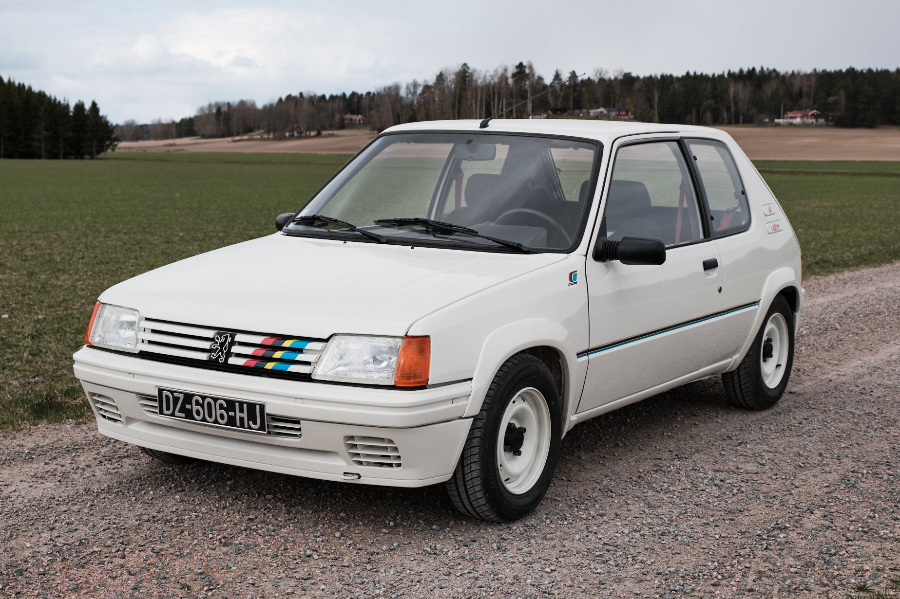 NO RESERVE: 1988 PEUGEOT 205 RALLYE