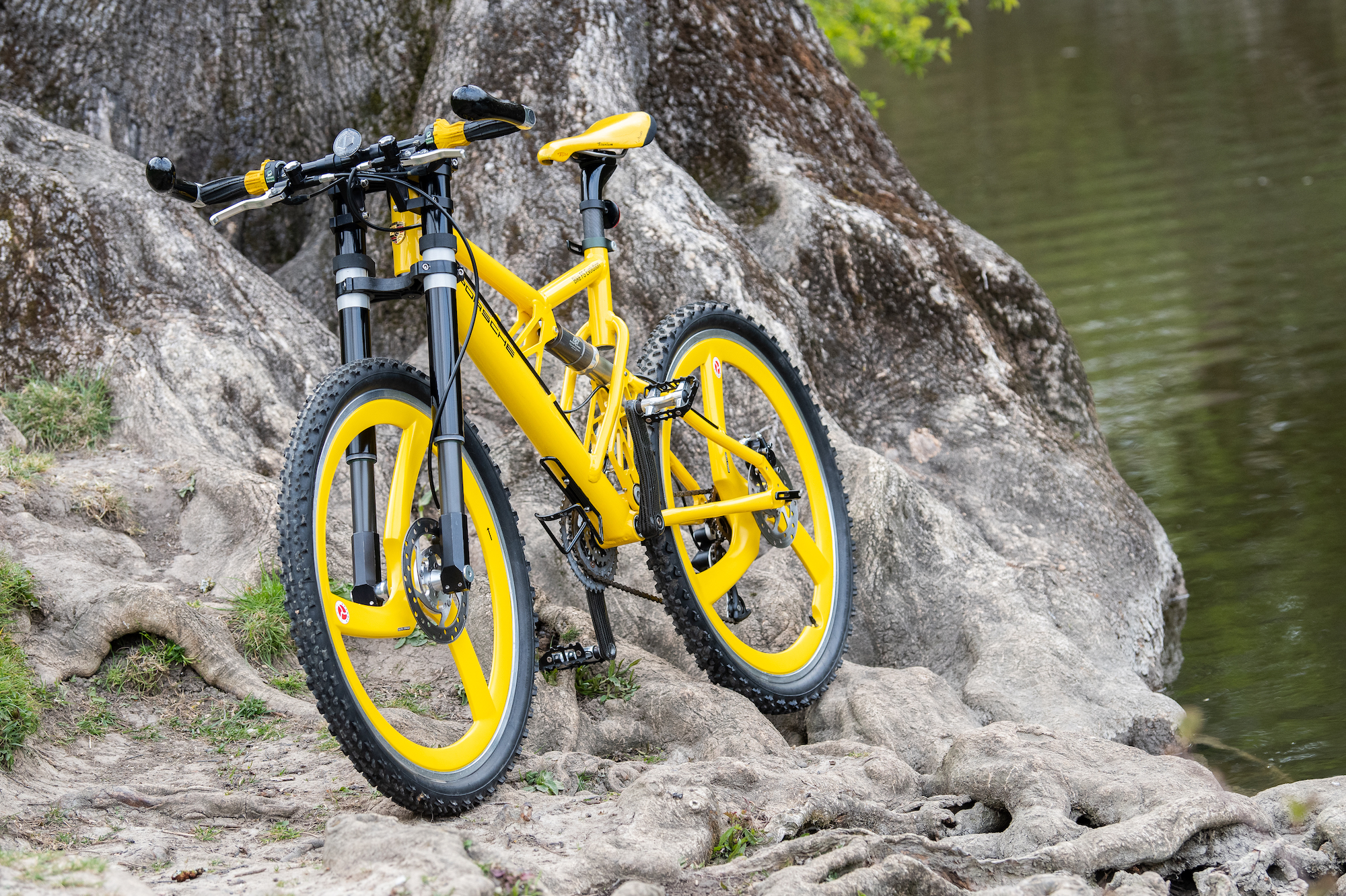 VTT Porsche FS Evolution Carbone – Spengle – RH 46cm – 27 Vitesses – Occasion