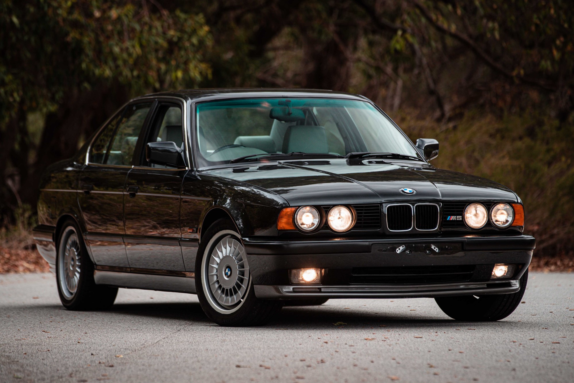 NO RESERVE: 1992 BMW (E34) M5