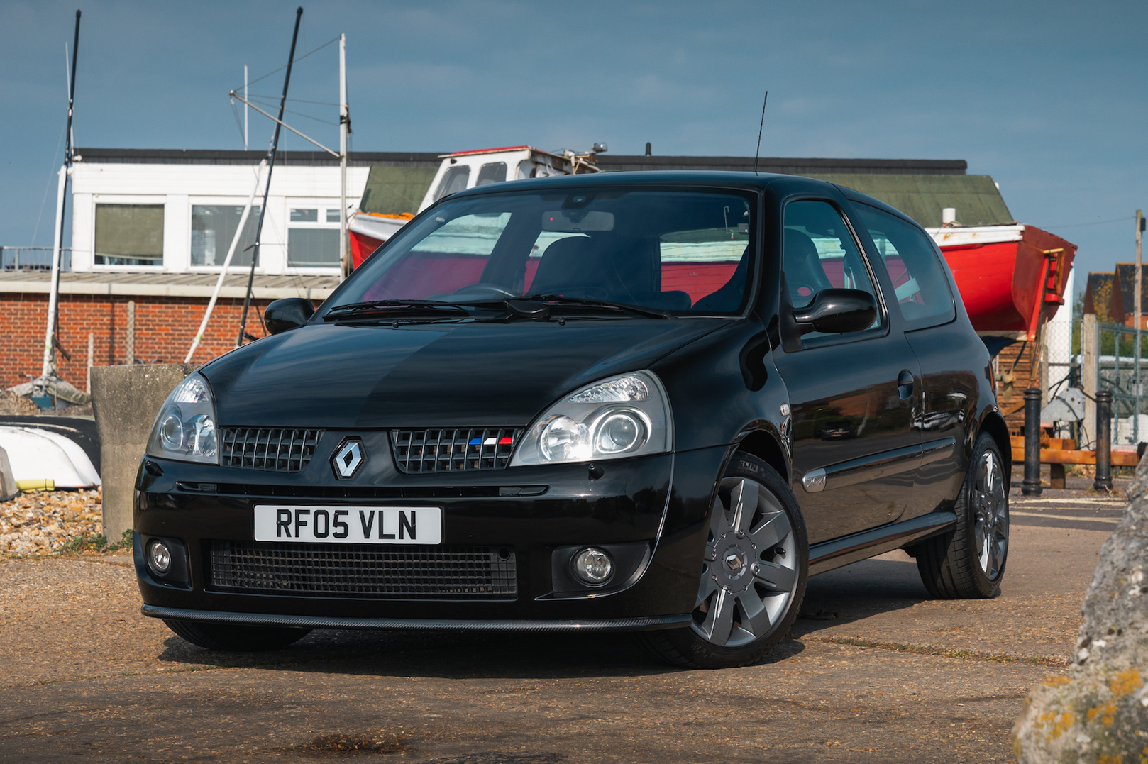 NO RESERVE: 2005 RENAULTSPORT CLIO 182 - CUP PACKS