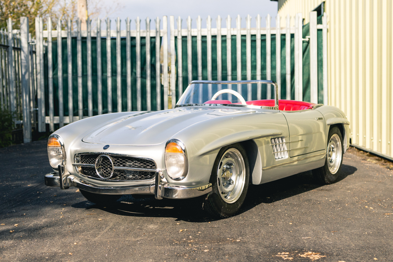 NO RESERVE: 2020 HARRINGTON 300SL ROADSTER CHILDRENS CAR