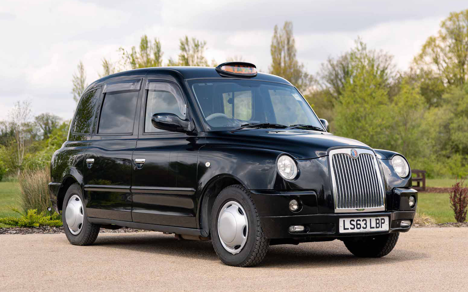 *HOLD* NO RESERVE: 2013 LTI TX4 LONDON BLACK TAXI