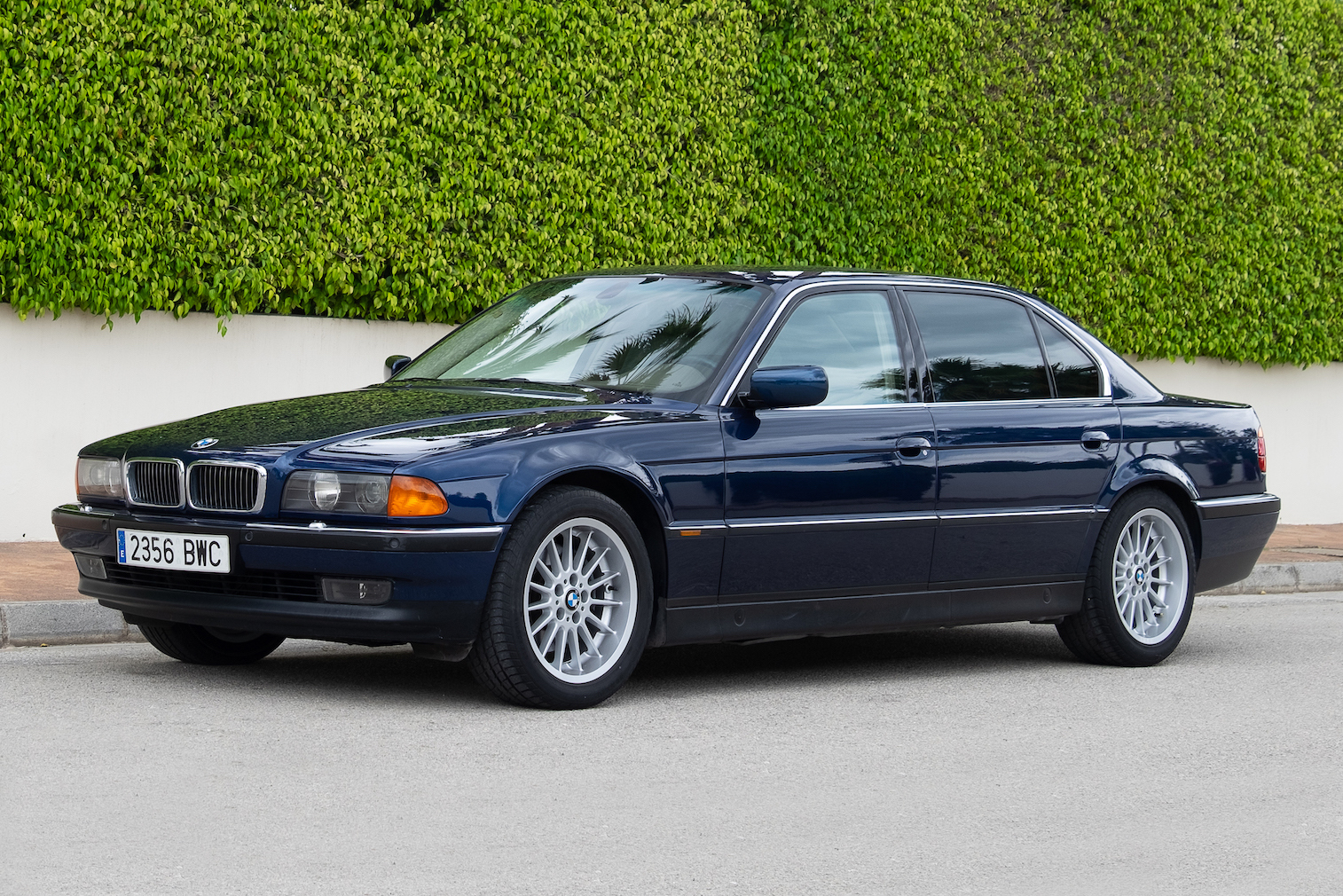 1998 BMW (E38) 750IL