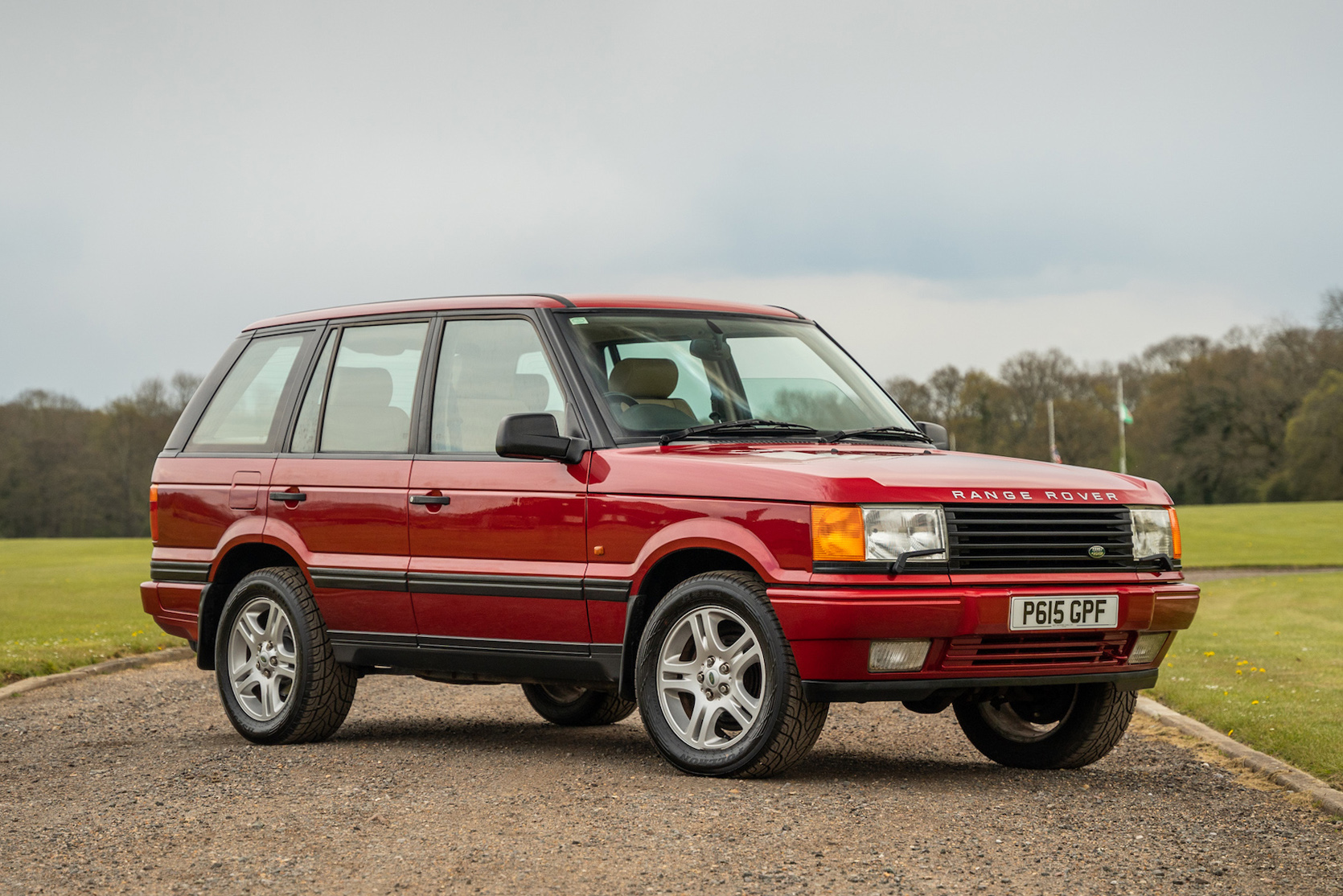 NO RESERVE: 1997 RANGE ROVER 4.6 HSE (P38)