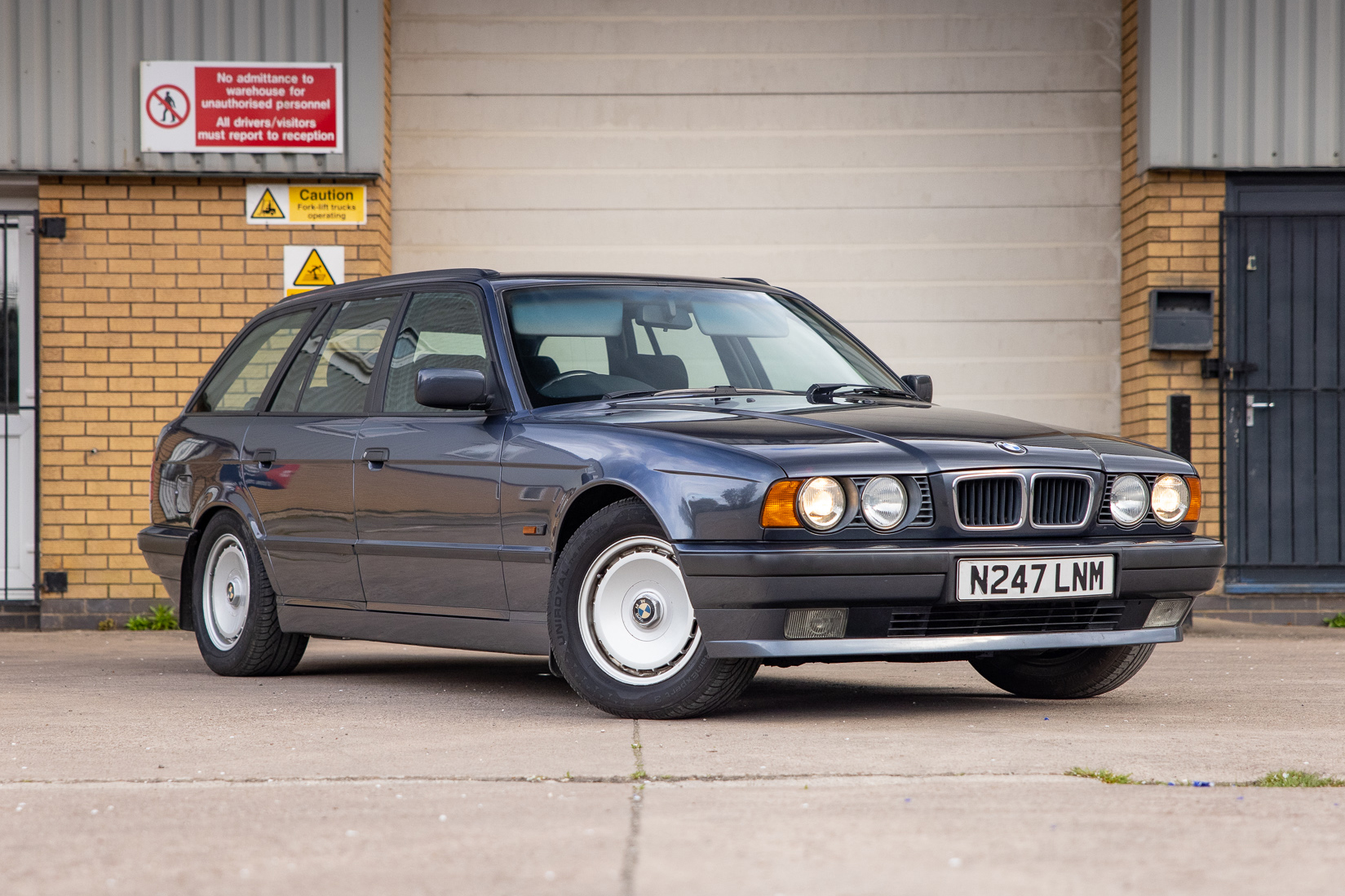 NO RESERVE: 1995 BMW (E34) 520i SE TOURING