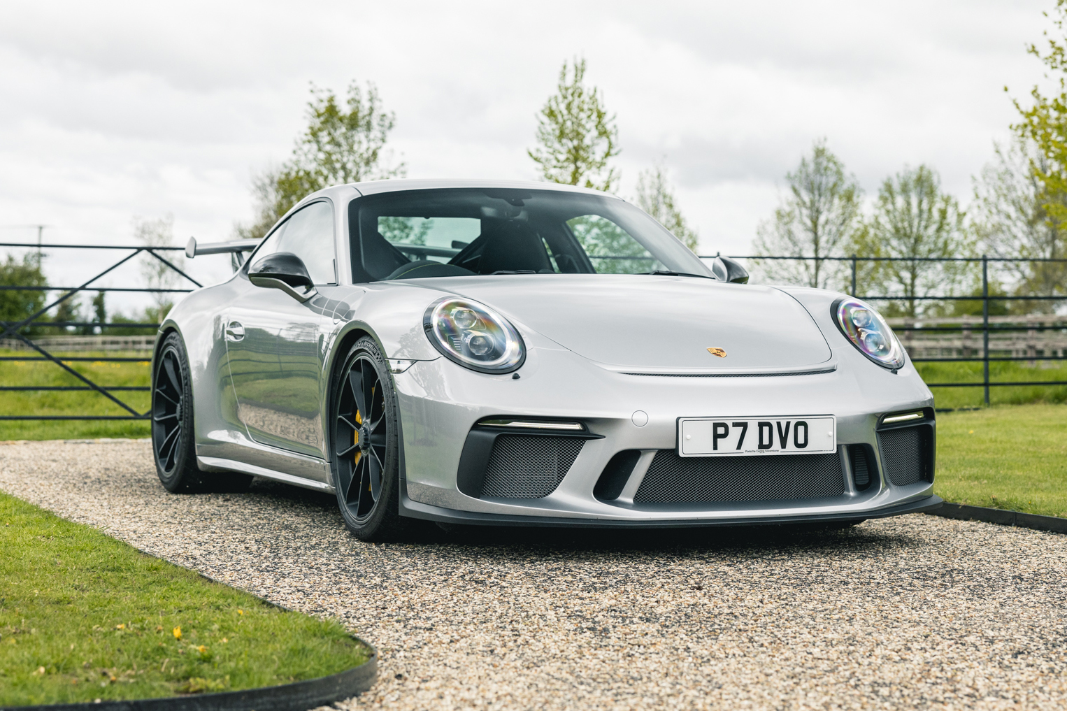 NO RESERVE: 2018 PORSCHE 911 (991.2) GT3 CLUBSPORT - 1,501 MILES