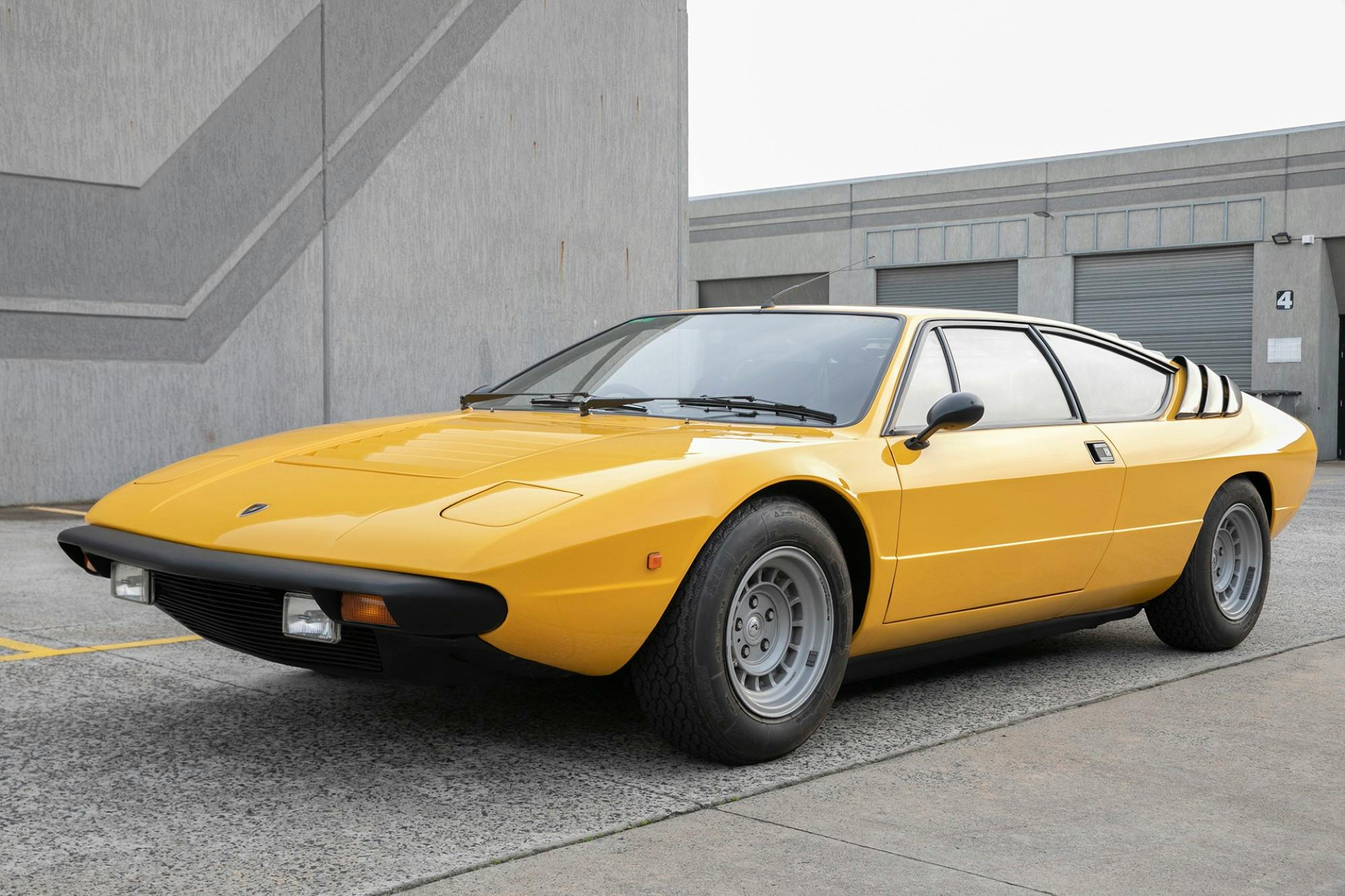 Lamborghini urraco p300