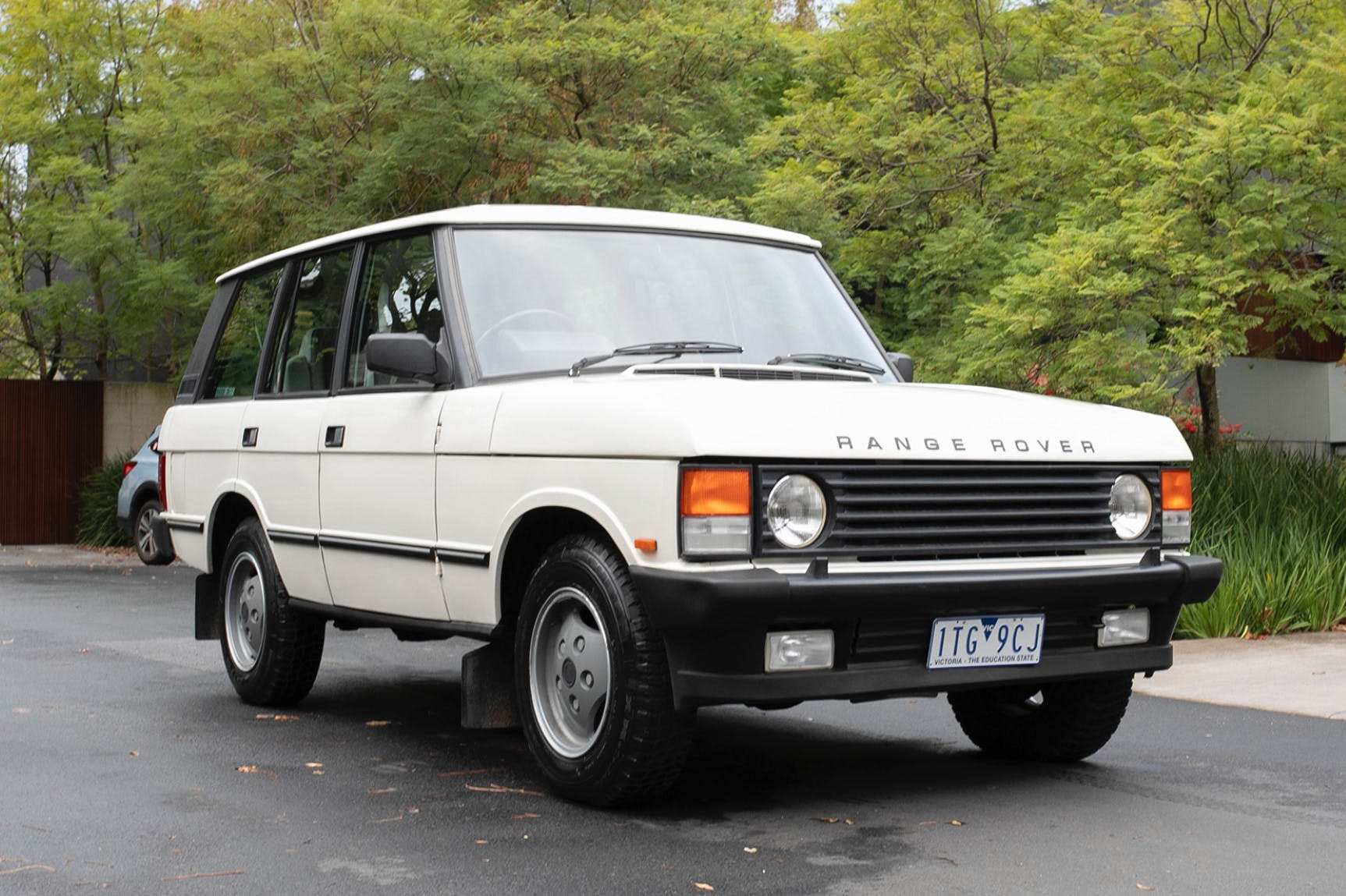 NO RESERVE: 1987 RANGE ROVER CLASSIC HIGHLINE