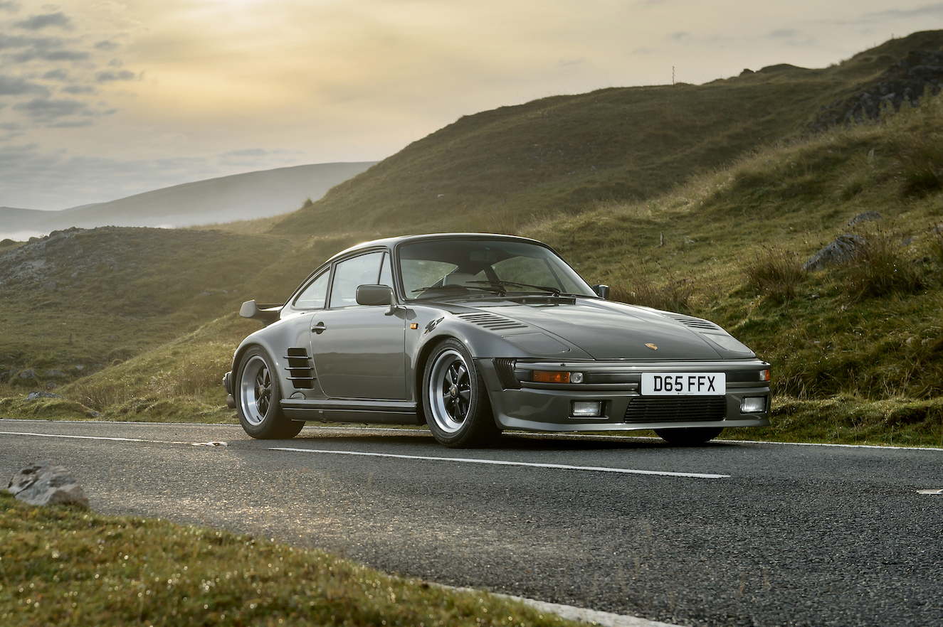 1986 PORSCHE 911 (930) TURBO 'FLACHBAU' CONVERSION