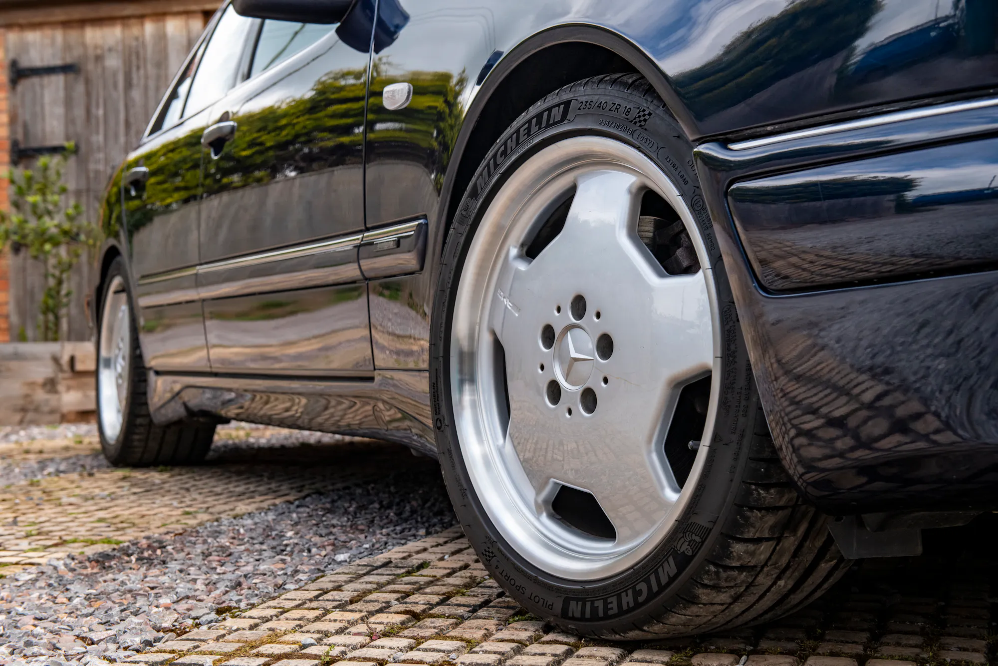 1998 MERCEDES-BENZ (W210) E55 AMG