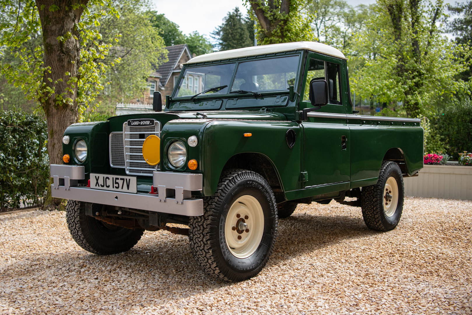 1980 LAND ROVER SERIES III 109" PICK UP