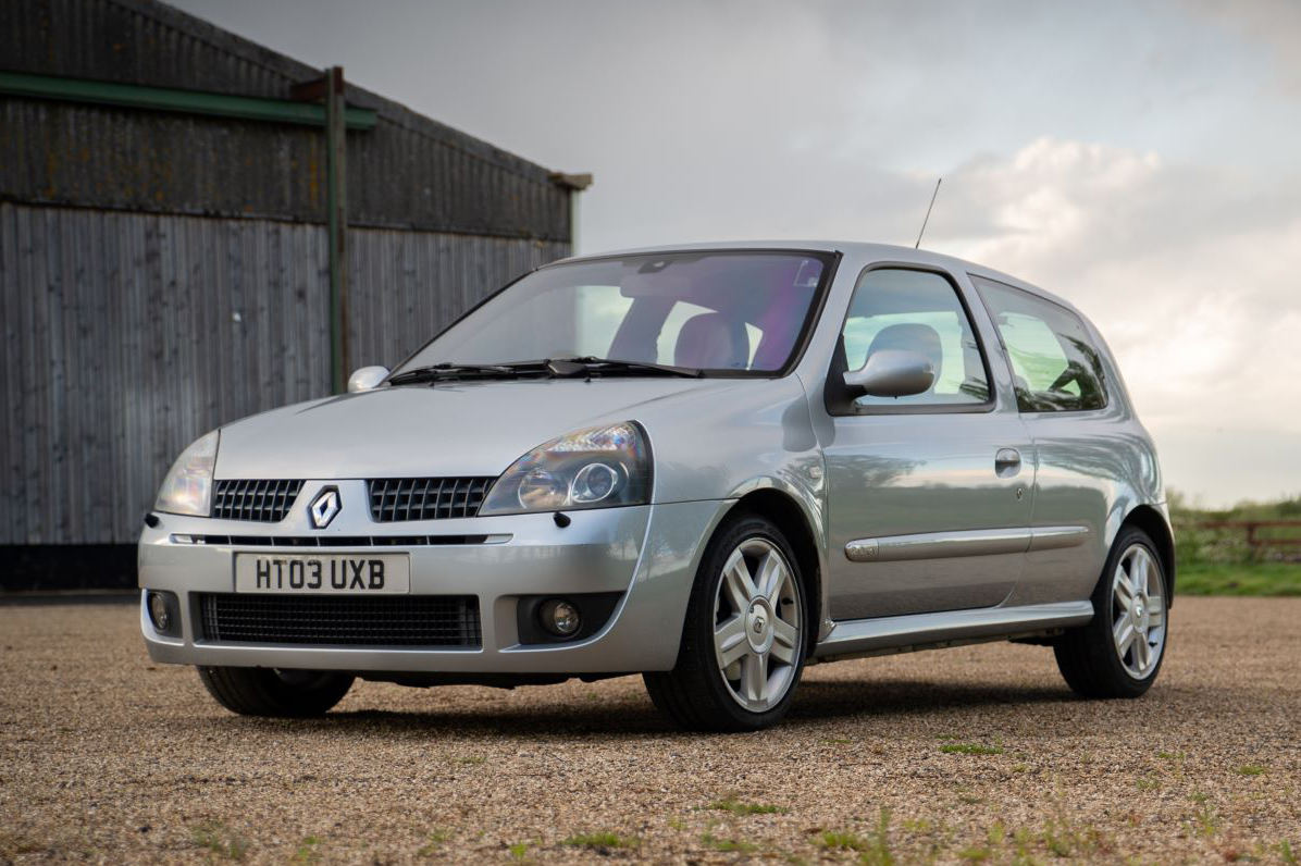 NO RESERVE: 2003 RENAULTSPORT CLIO 172