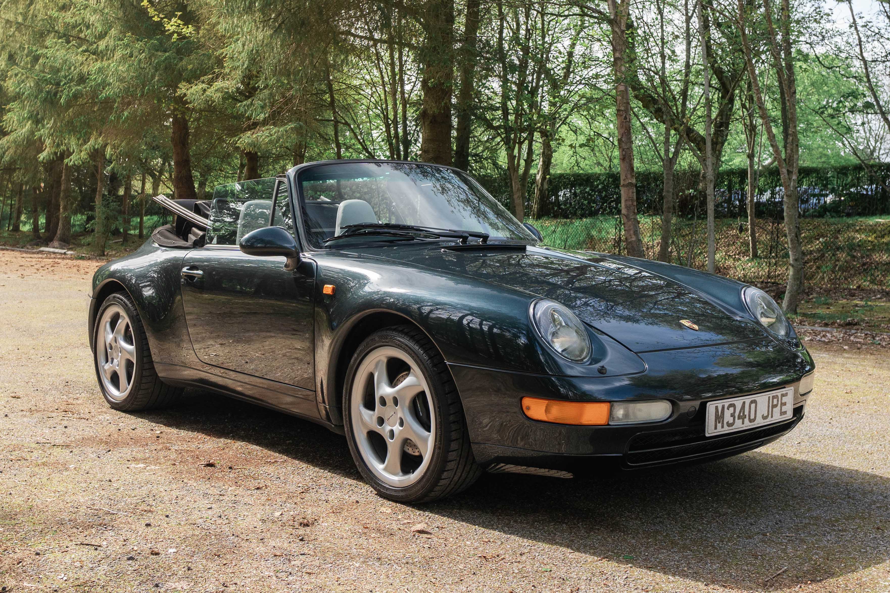 NO RESERVE: 1994 PORSCHE 911 (993) CARRERA CABRIOLET