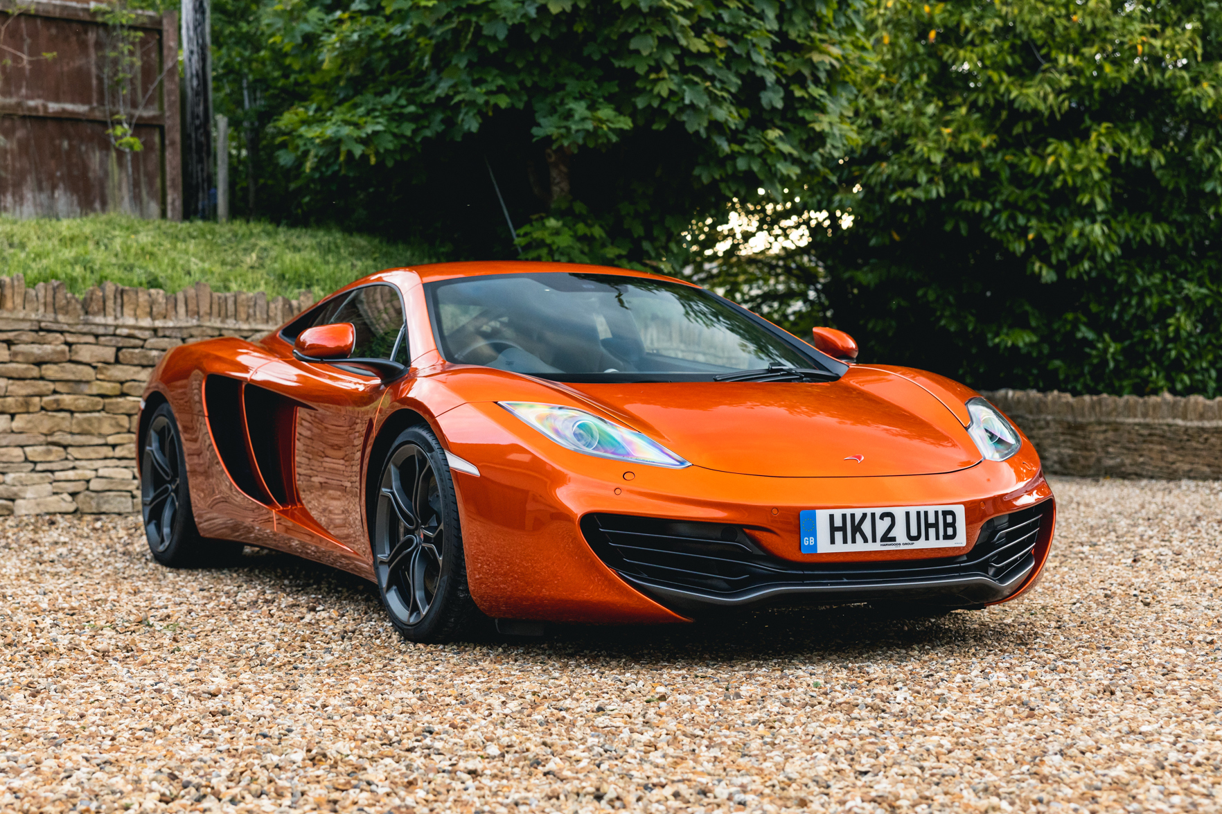 NO RESERVE: 2012 MCLAREN MP4-12C