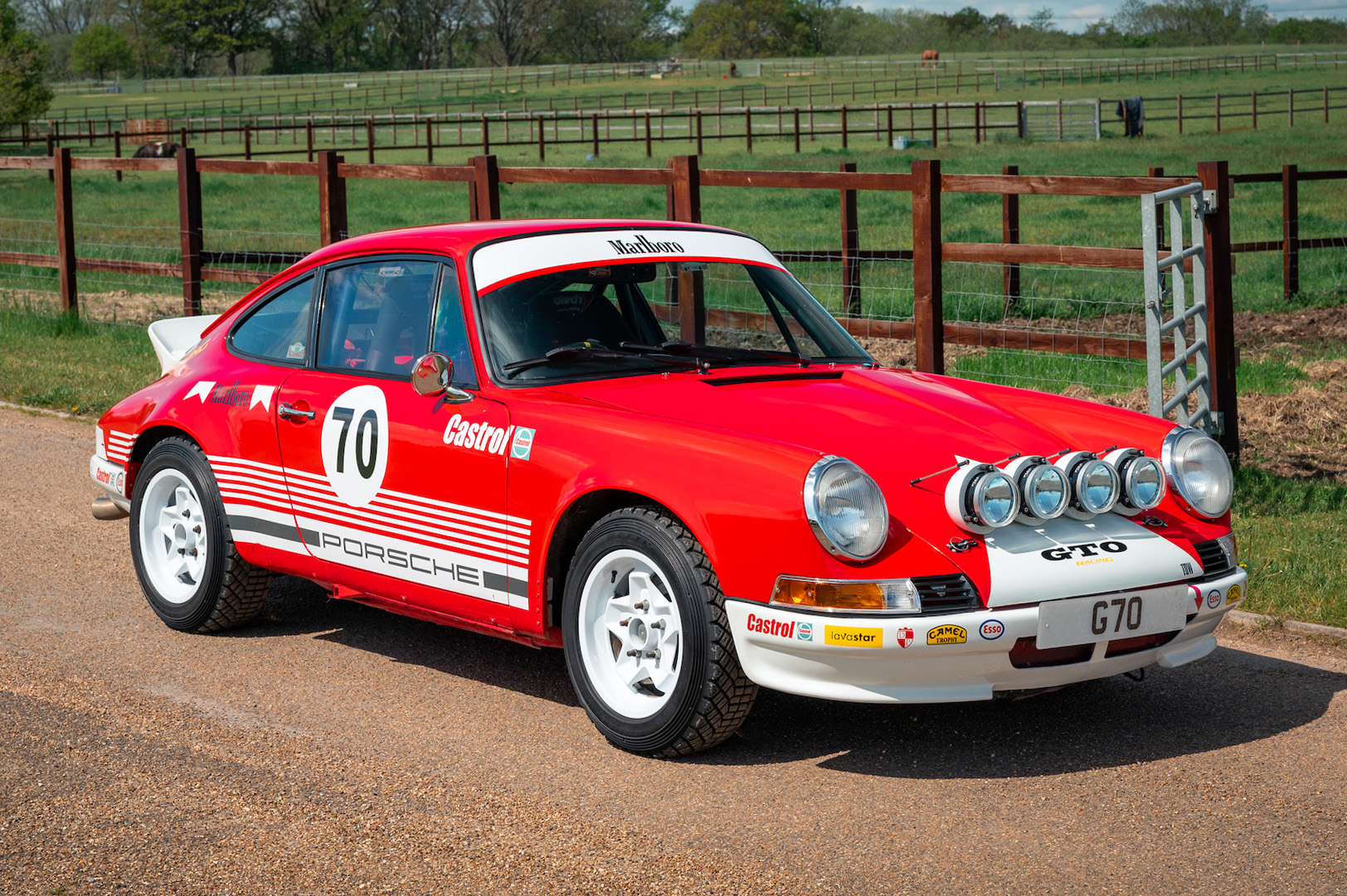 1970 PORSCHE 911 COUPE - 3.0-LITRE FIA SPECIFICATION