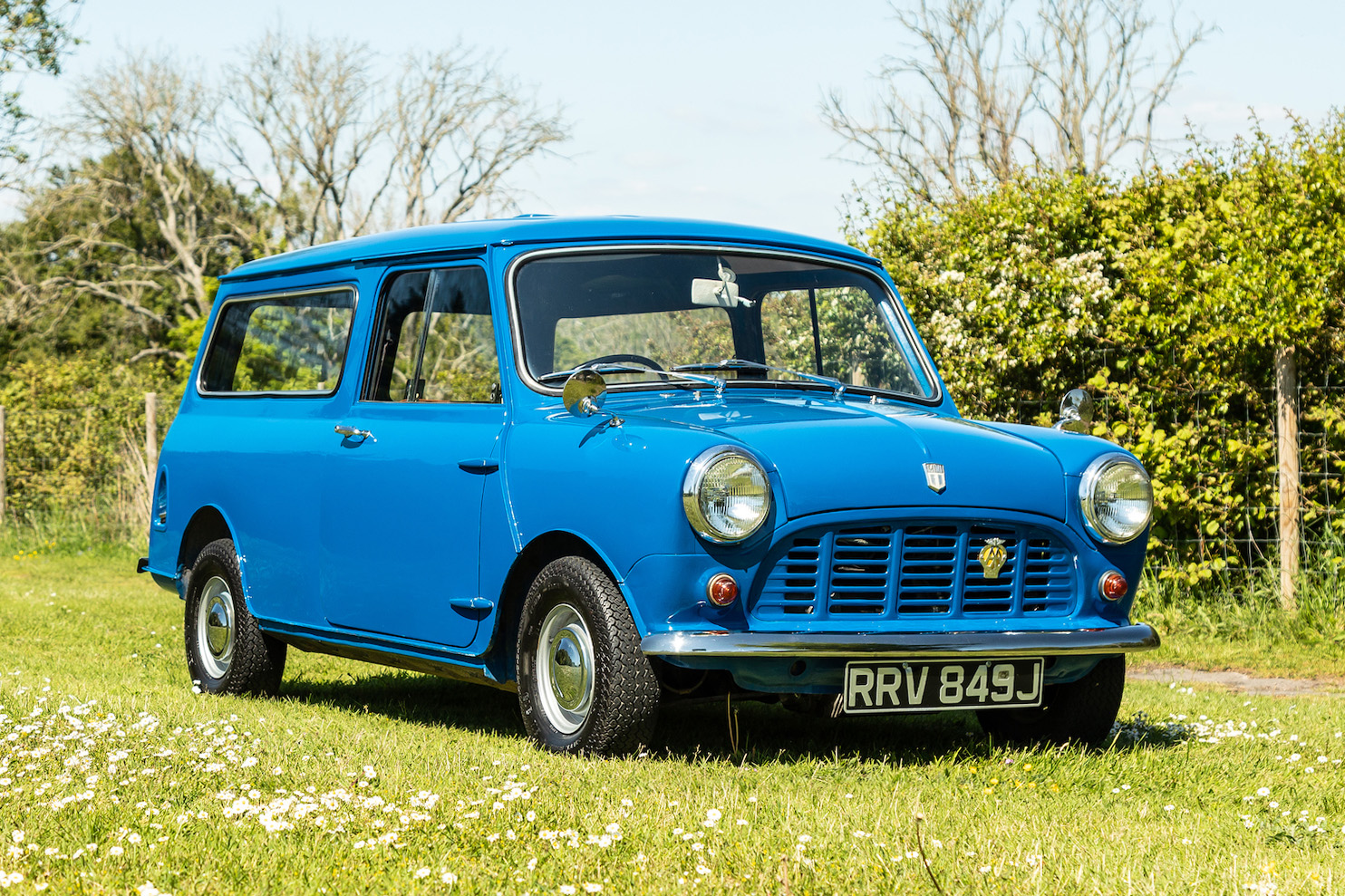 1971 MORRIS MINI VAN